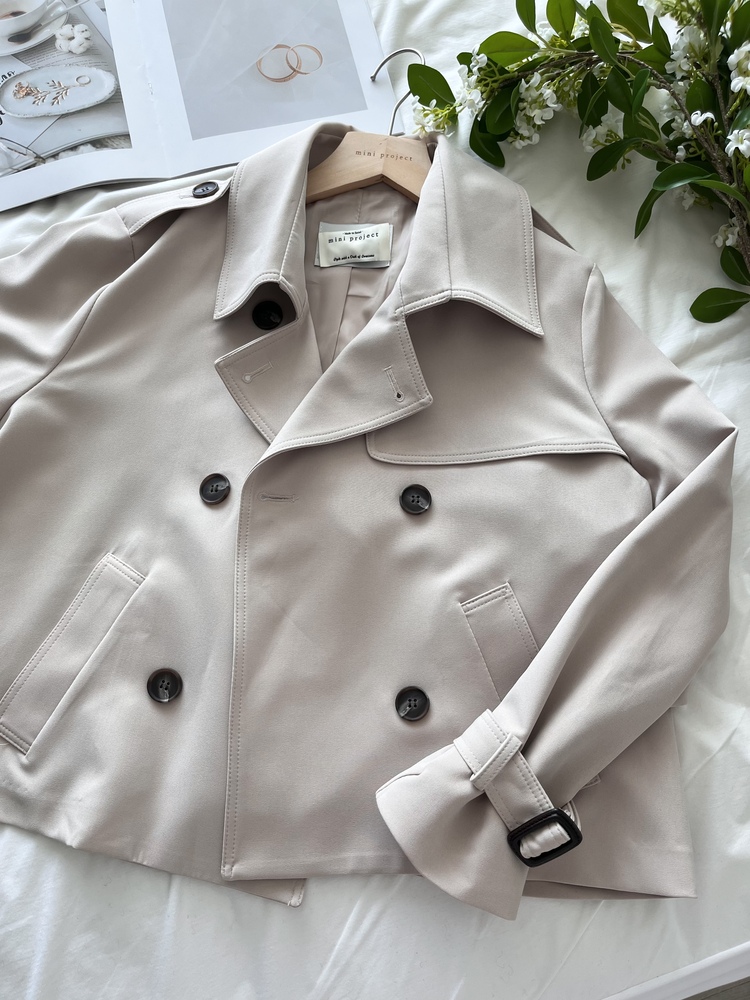 Trench-Style Short Coat (Beige)