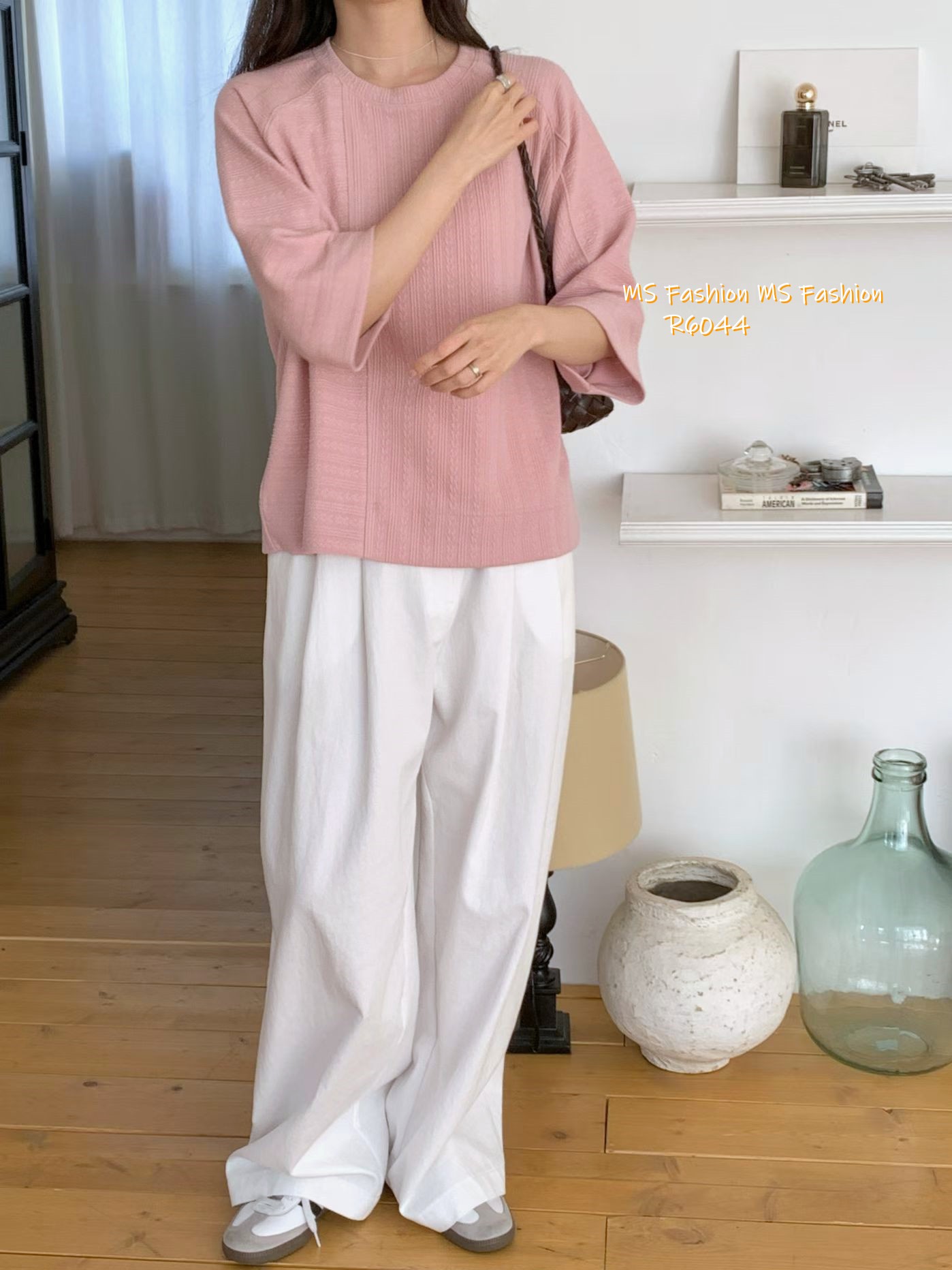 G6044 韓國🇰🇷麻花暗紋top