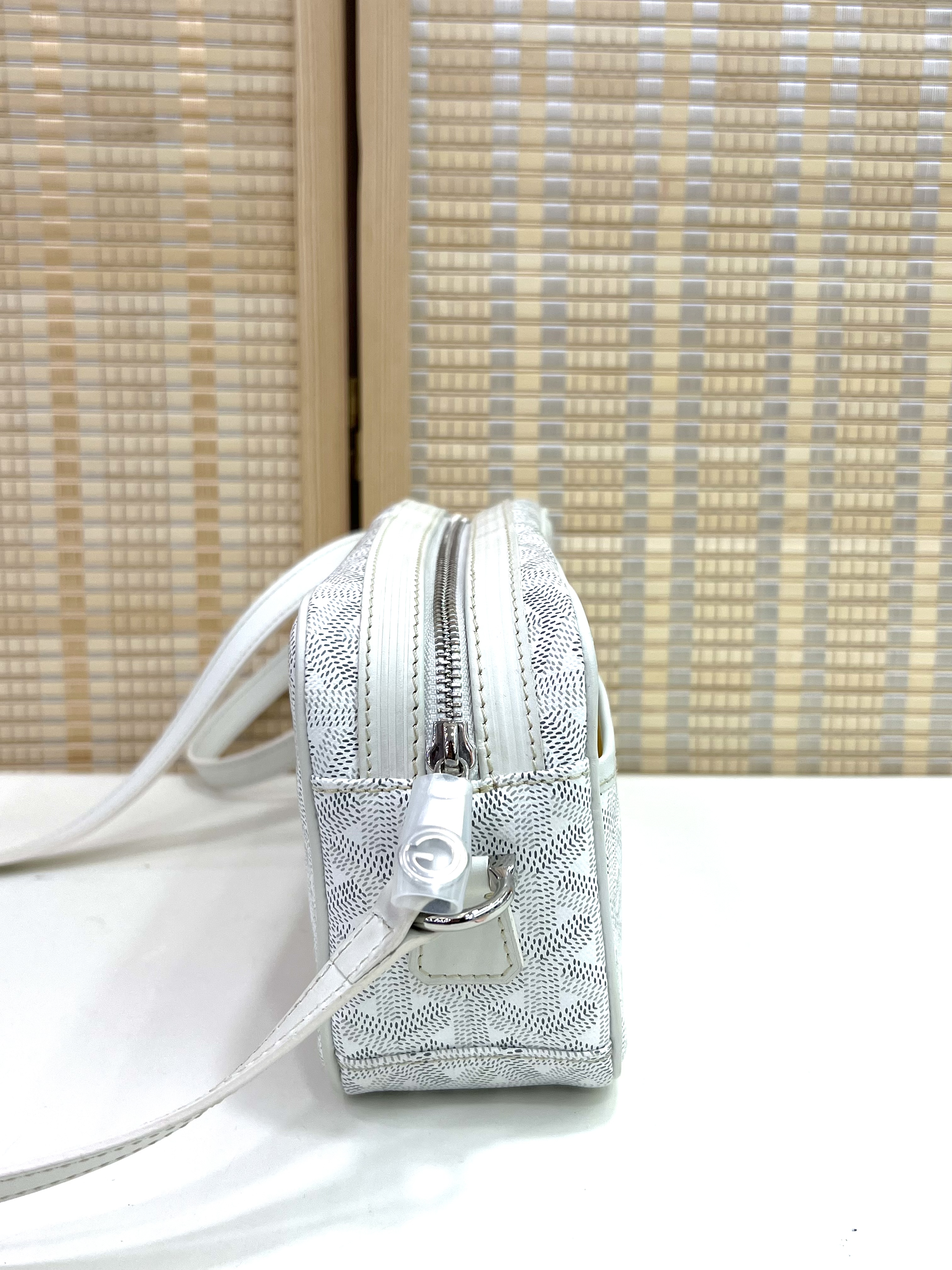 直播貨品 |  [1個-$100 2個-$300］GG64