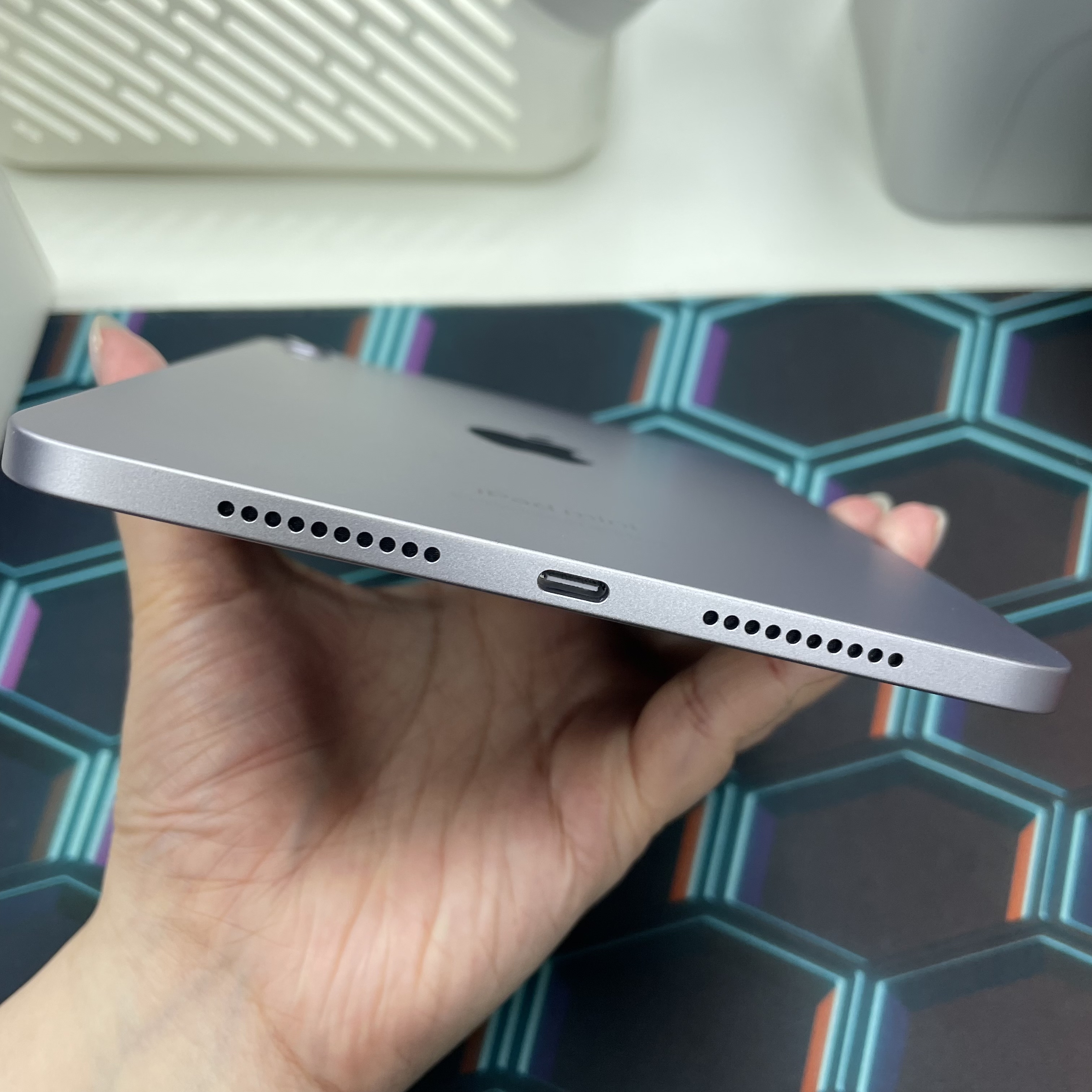 *6595 iPad mini 7 未使用品 128GB WIFI版 紫色 purple