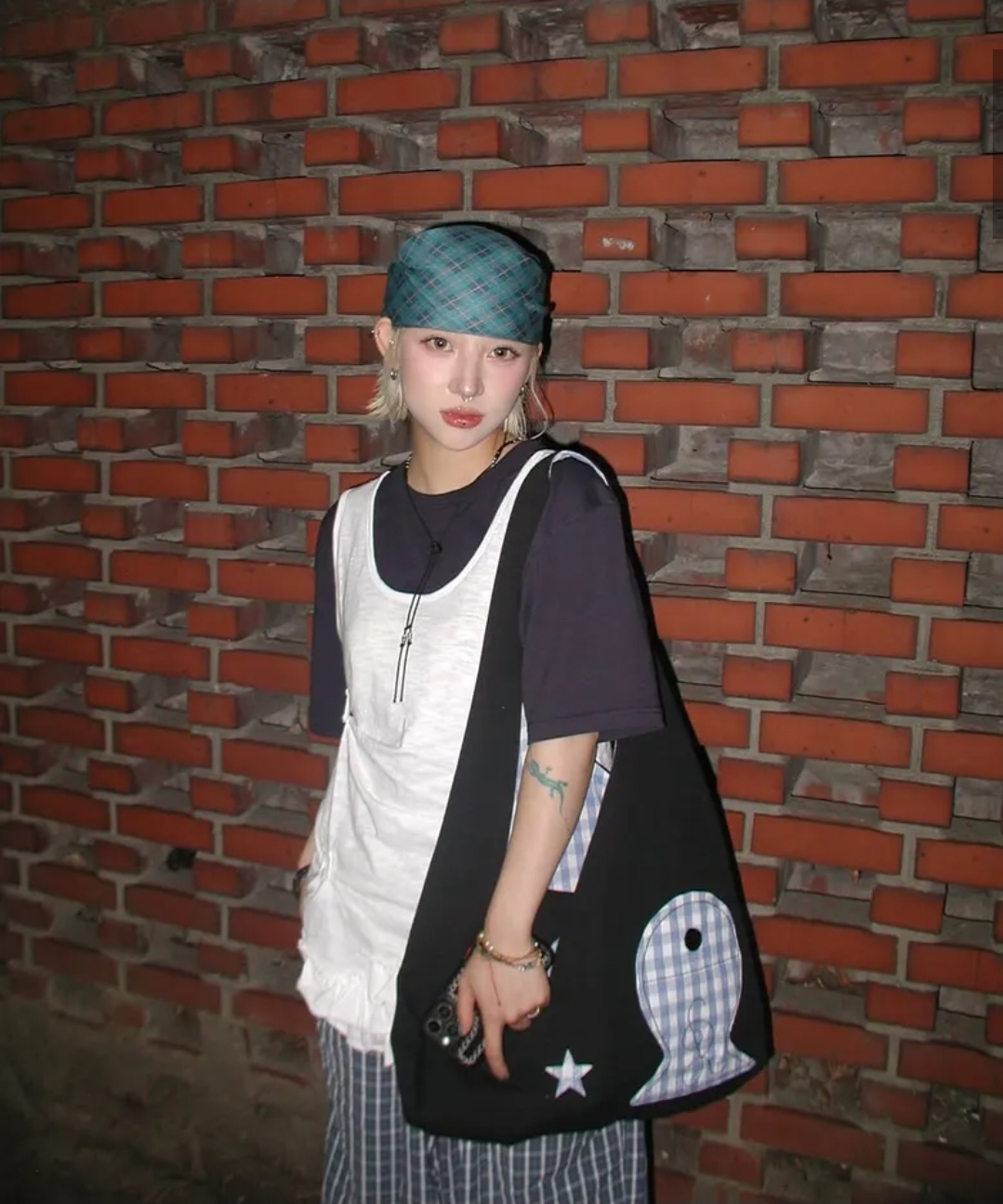 RuNaKiHu Kintoto Reversible Shoulder Bag