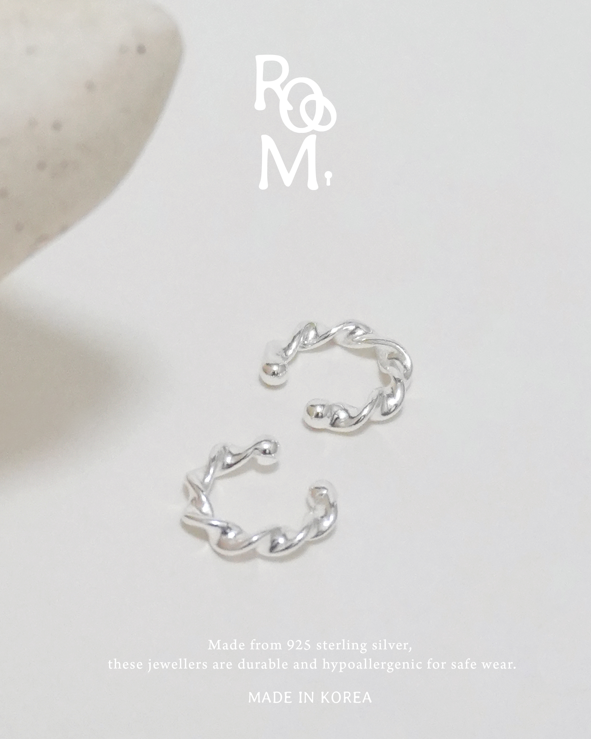 Dewy Twist Ear Cuff