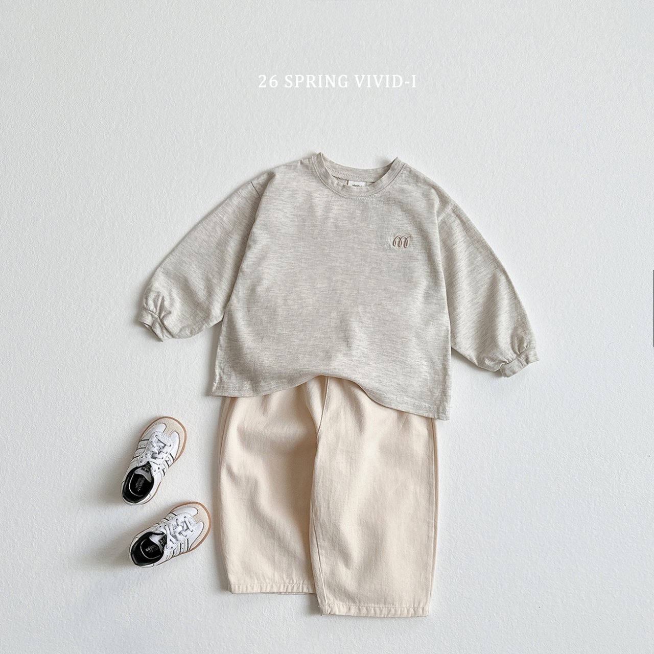 🌸預訂 韓國直送🌸🇰🇷VIVIDI四色M字刺繡寬鬆長袖上衣