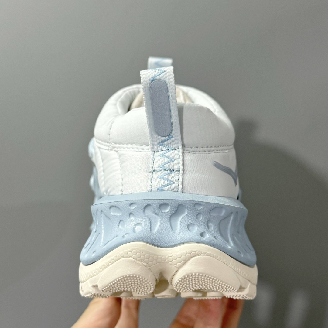 Hoka One One Ora Primo 