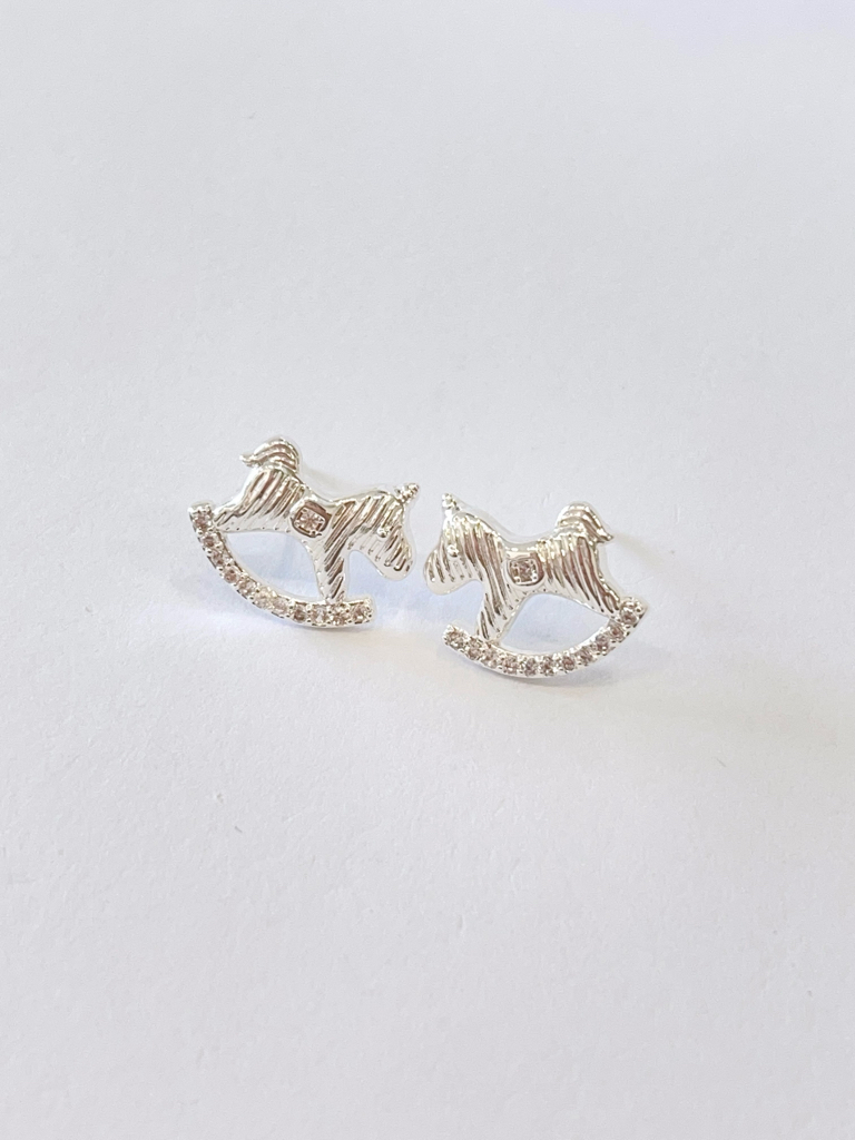 精致镶钻小木马耳环