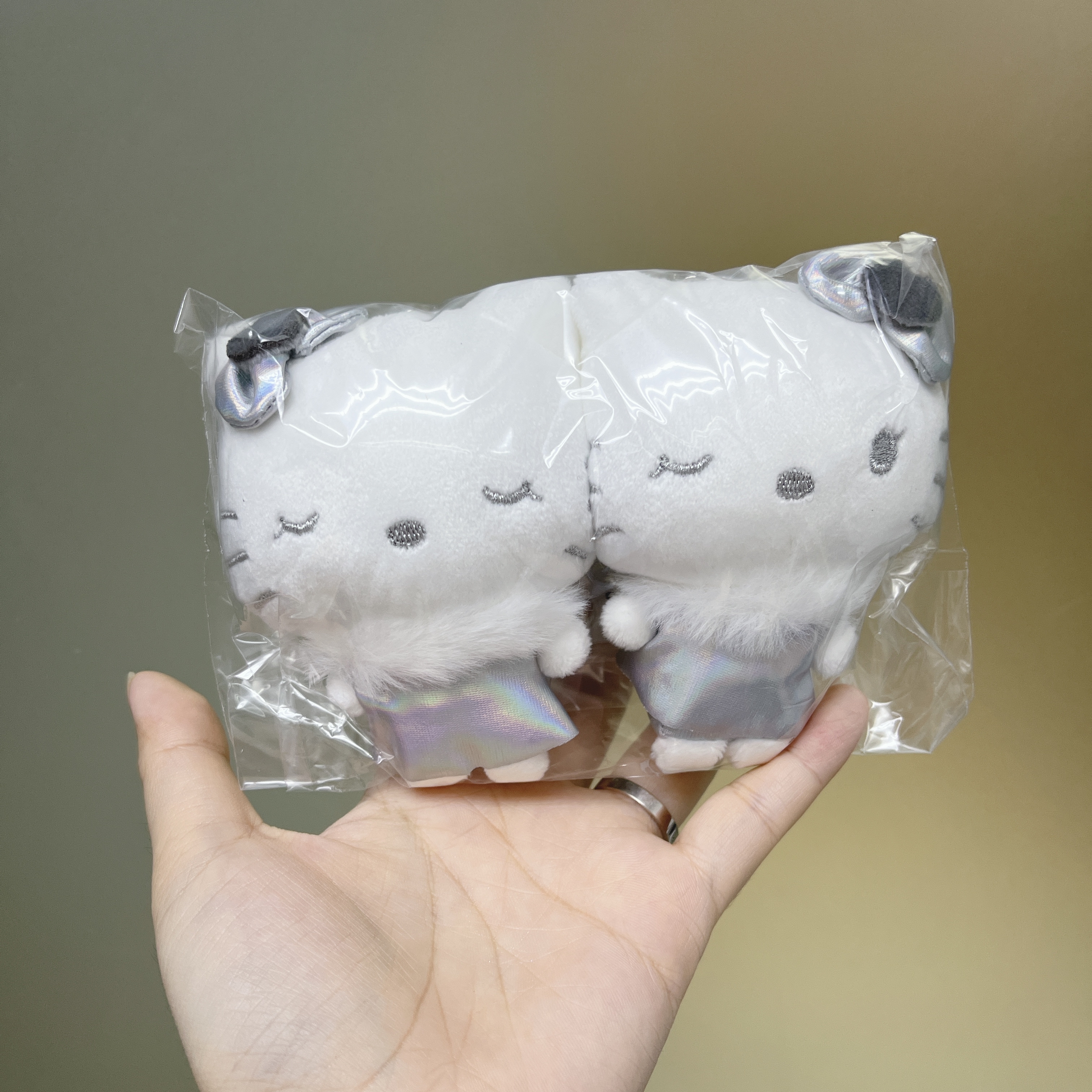 日本現貨/預訂📍日本Sanrio聖誕節白色磁石公仔吊飾 