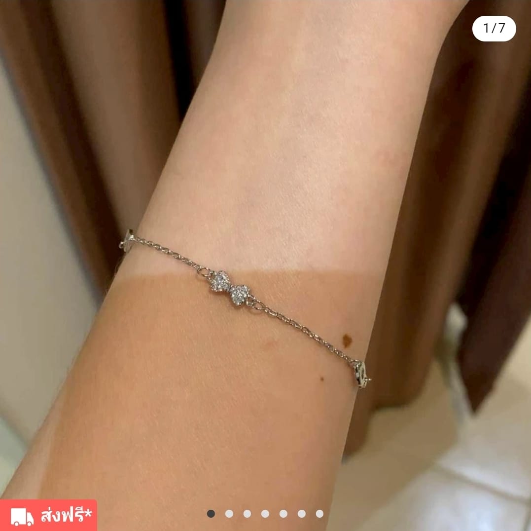 精緻花朵手鍊：閃耀您的腕間