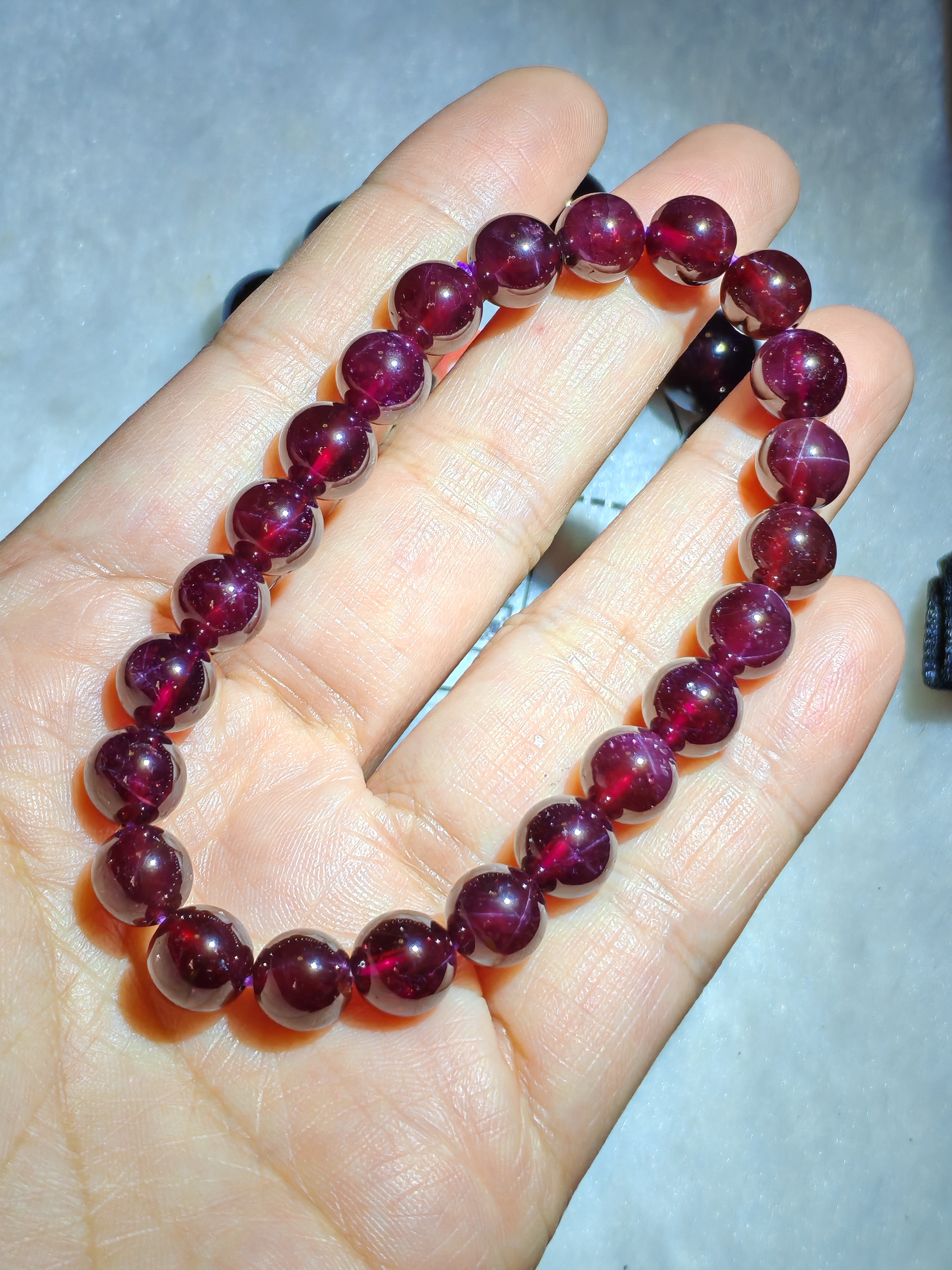 六芒星石榴石手串