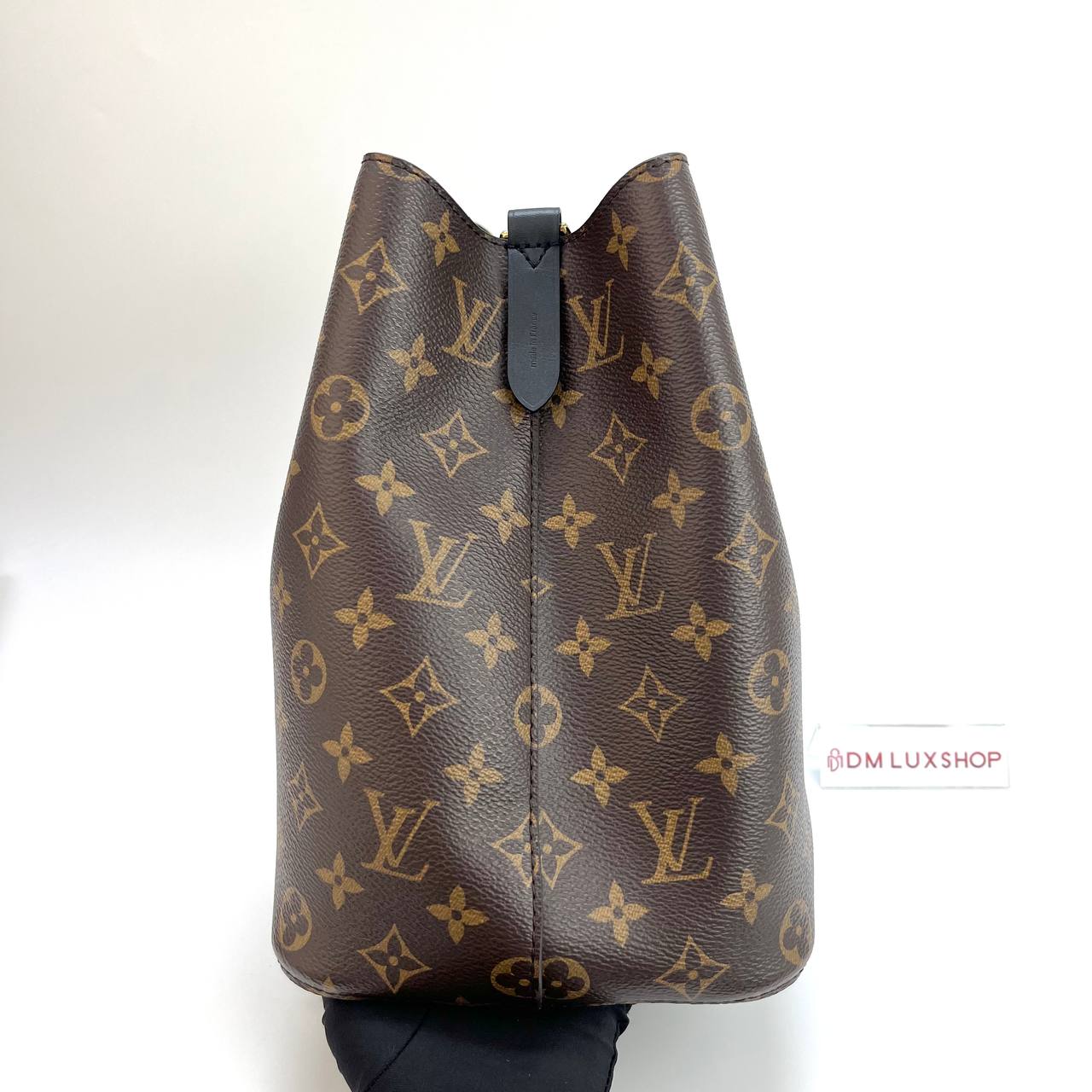 LV Monogram NeoNoe MM Black GHW