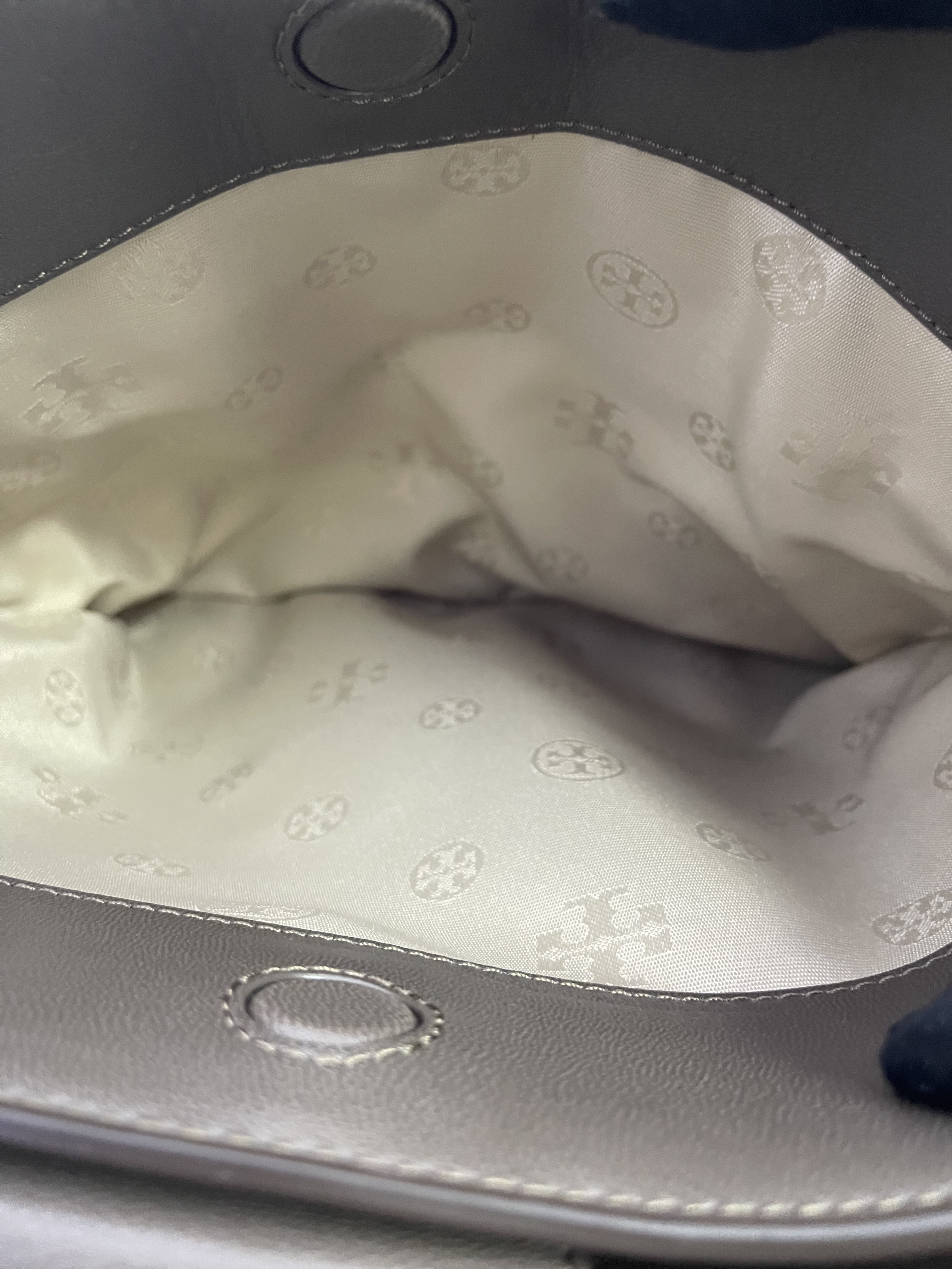 Pre-owned Tory Burch Willa / Product Code: 26030902