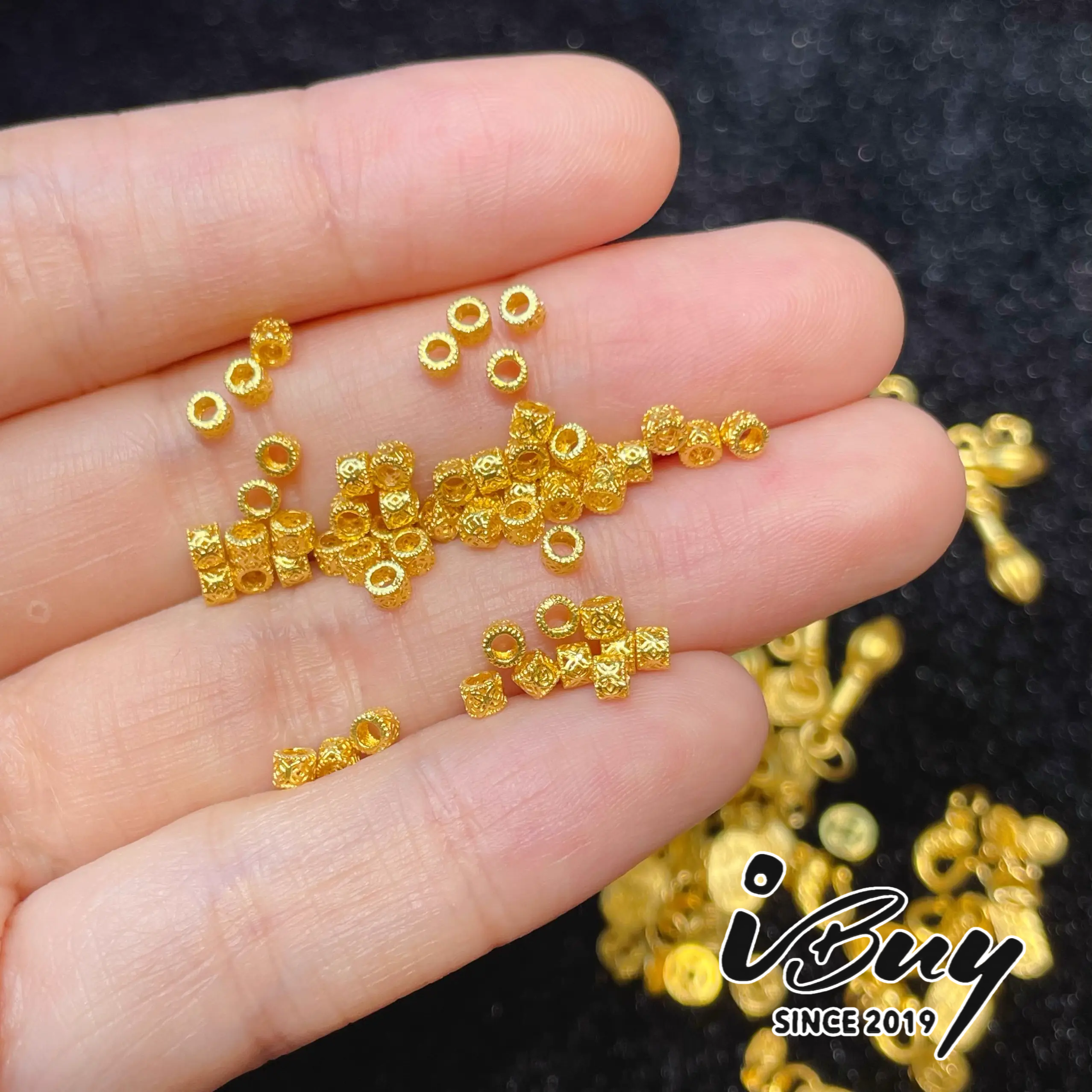 999 GOLD COIN BARREL BEAD 999 金 铜钱路路通