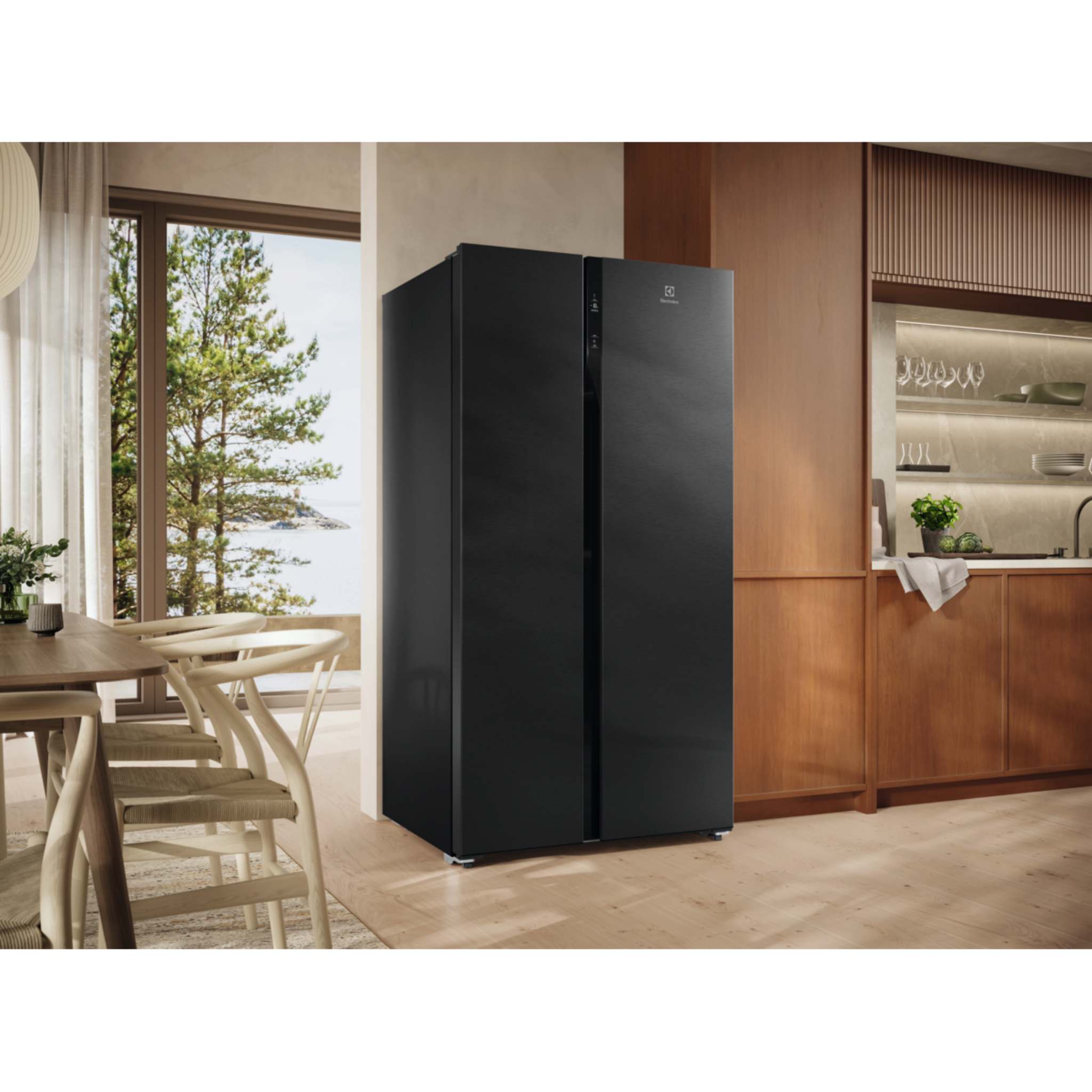 Electrolux 619L UltimateTaste 500 Side-by-Side Inverter Fridge (ESE6200B-B)