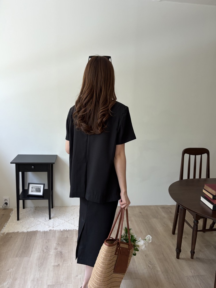 Noir Belted Skirt (Black)