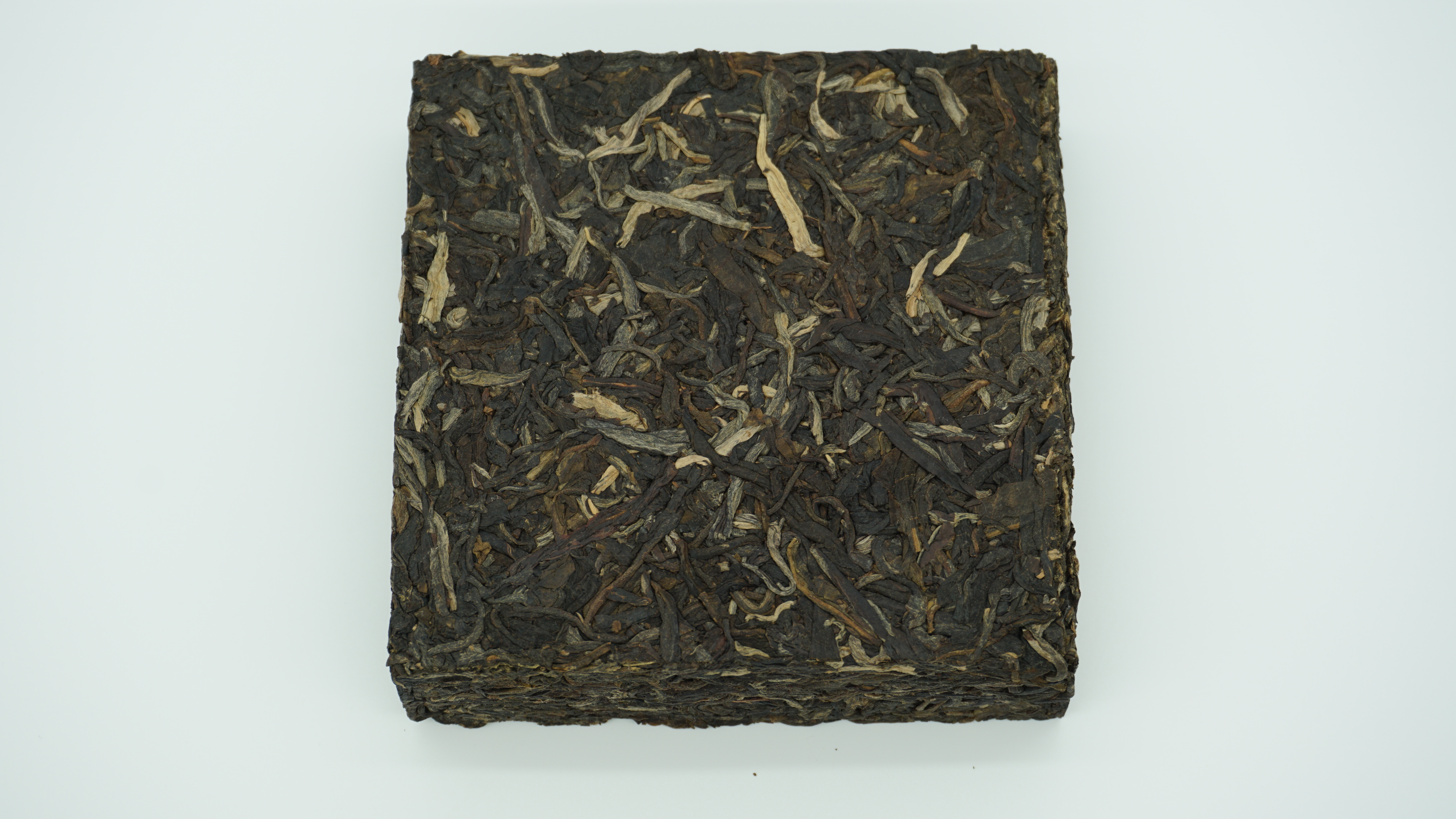 2016年 藏葉 #601(易武古樹500年以上)