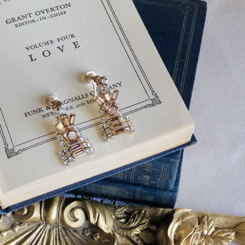 C.a. 1950-60s Canadian Keyes Handcrafted Brown Quality Rhinestone Cocktail Screwback Earrings (MT1338)