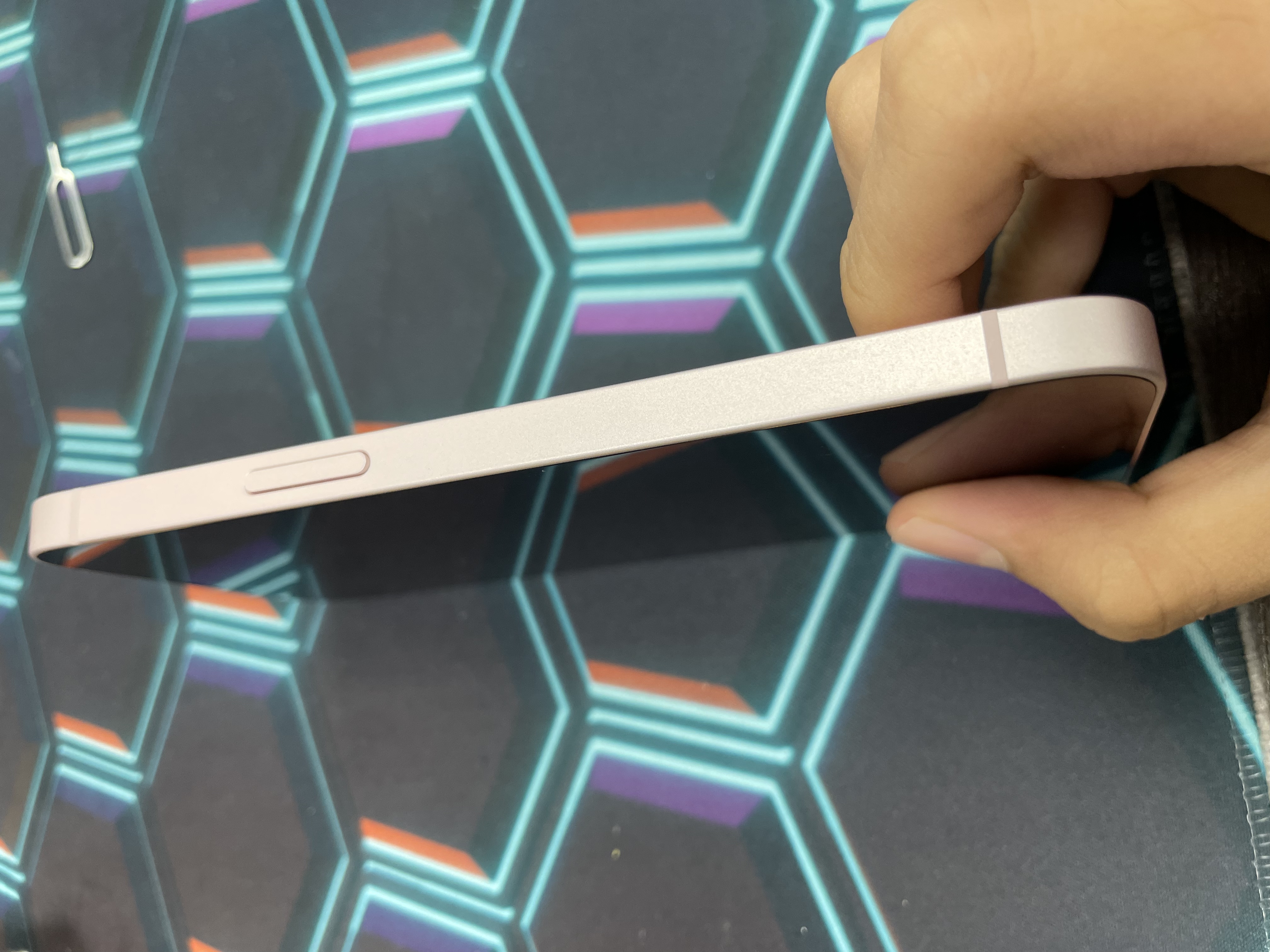 *7096 17 e 完美機 256GB 電100 粉紅色pink