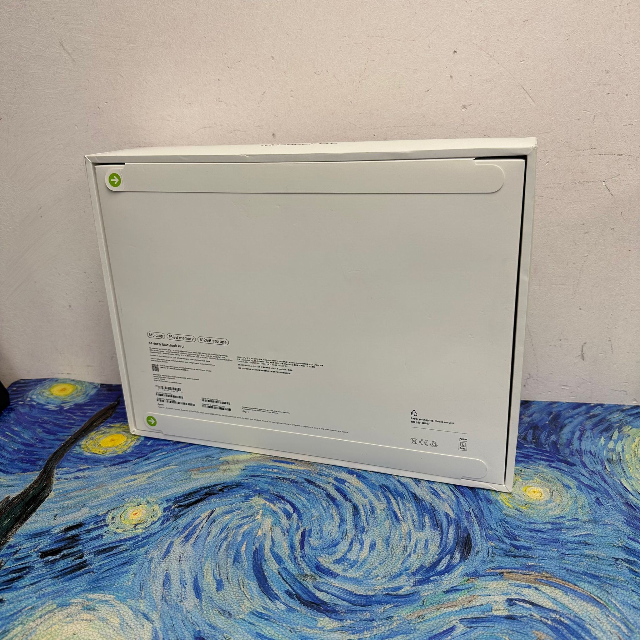 #5848 全新原封 APPLE  MacBook Pro M5 2025 M5 CPU/16GB Ram/512GB SSD/10核心GPU/Liquid Retina XDR Mon/14吋/黑色/Gaming Laptop / Notebook / brand new / Netflix /Movie / MacbookPro / Pro M5