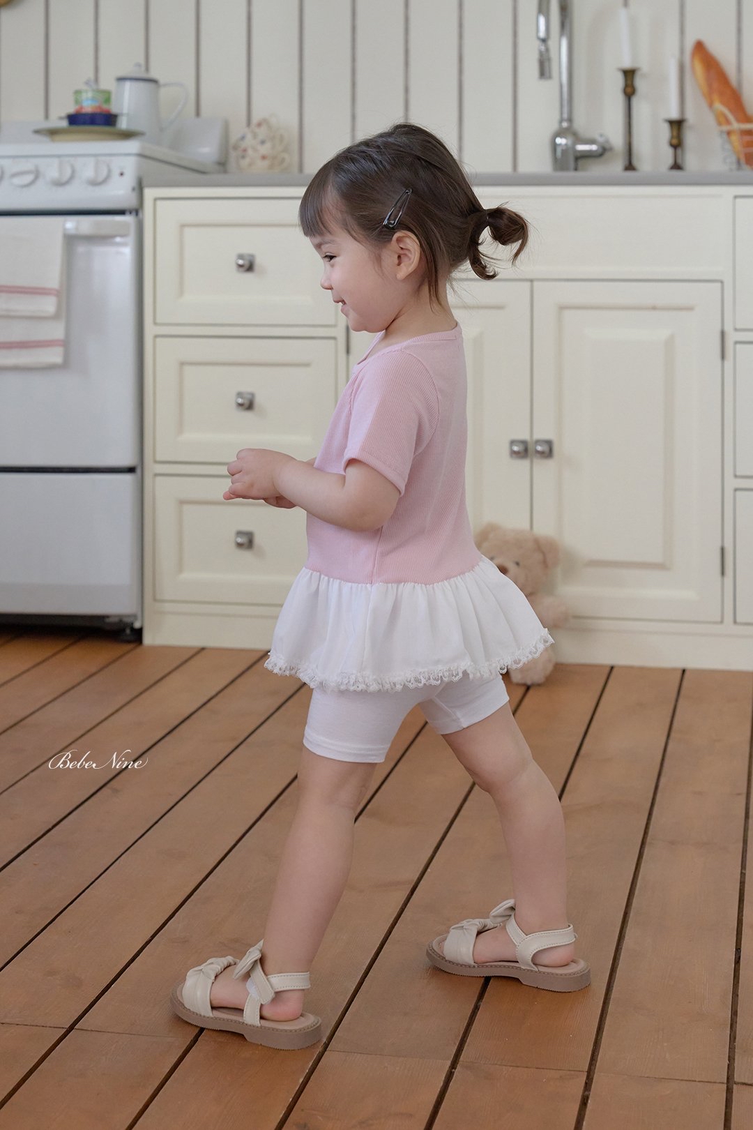 ☀️預訂 韓國直送☀️🇰🇷Bebenine三色短版緊身打底褲