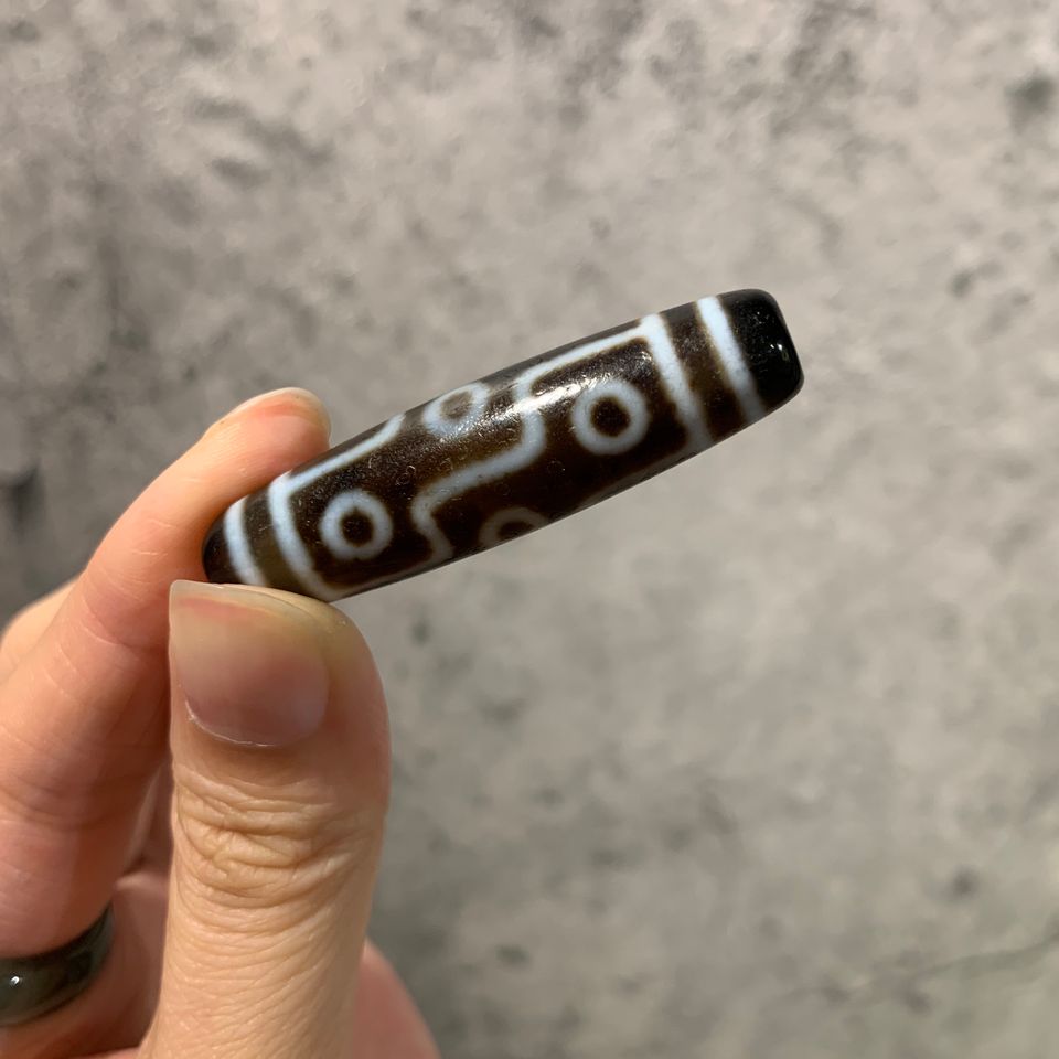 天然九眼瑪瑙天珠| 泰興(香港)