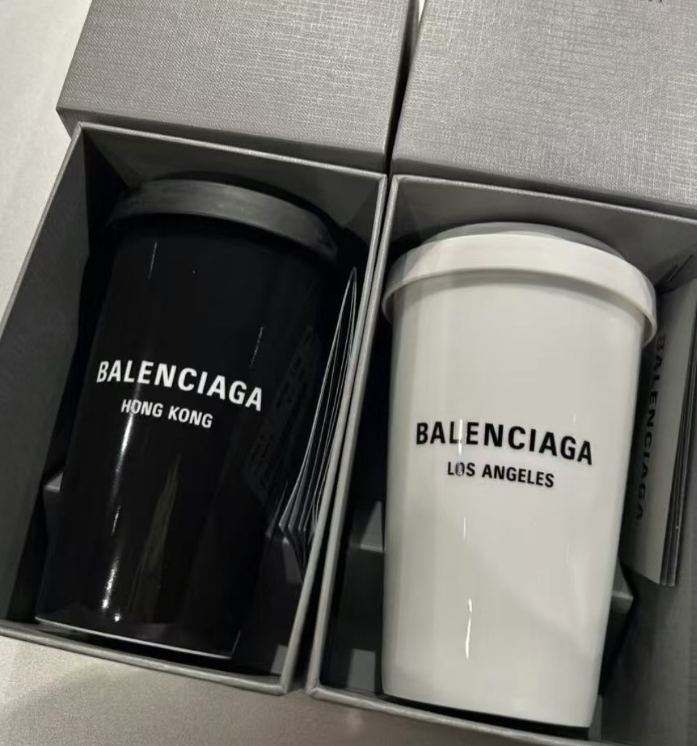Balenciaga 黑色Hong Kong陶瓷咖啡 送人一流 🎁