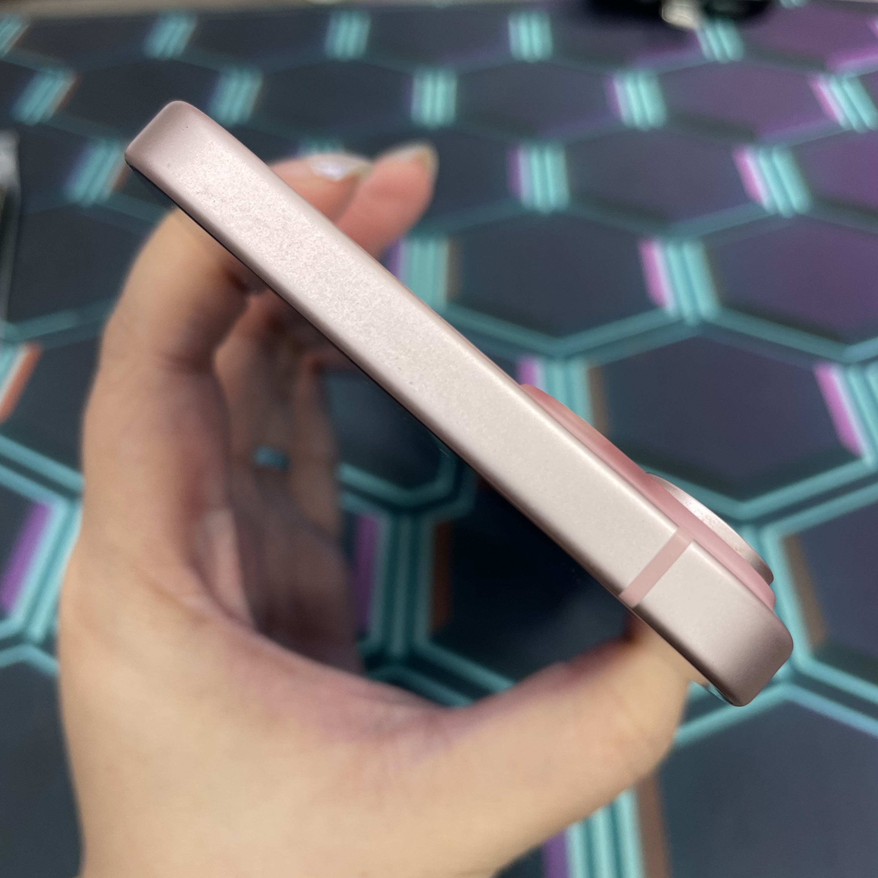 *7588 15 Plus 勁靚機 256GB 電79 粉色 pink
