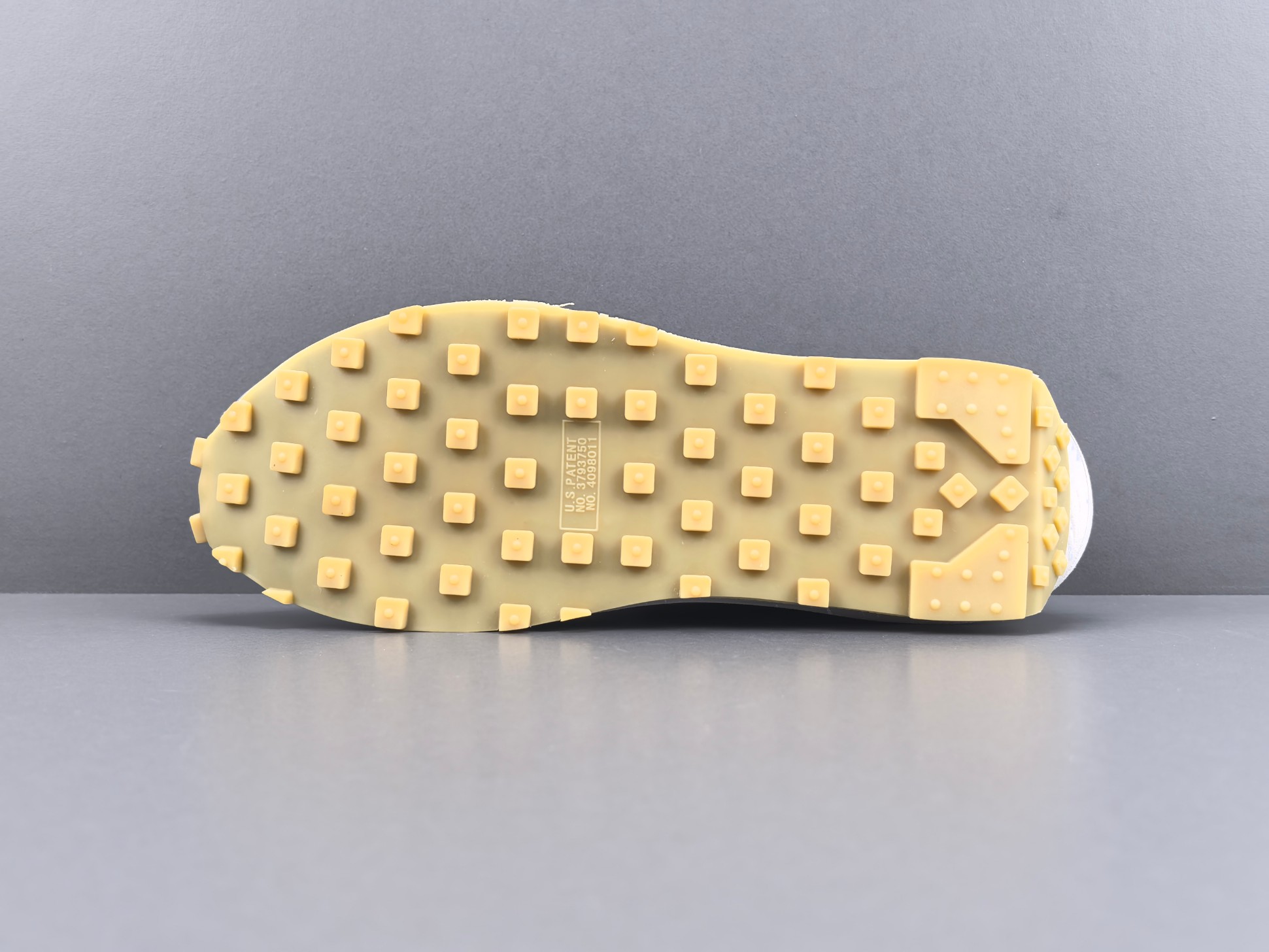 Nike LDWaffle x Sacai x CLOT "Kiss of Death 2" Cool Grey