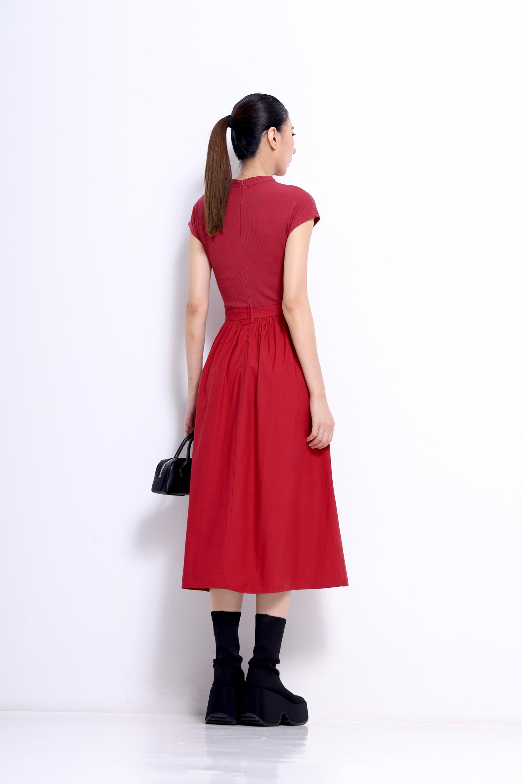 CD2150 V-NECK BODICE SMOCKED SKIRT DRESS
