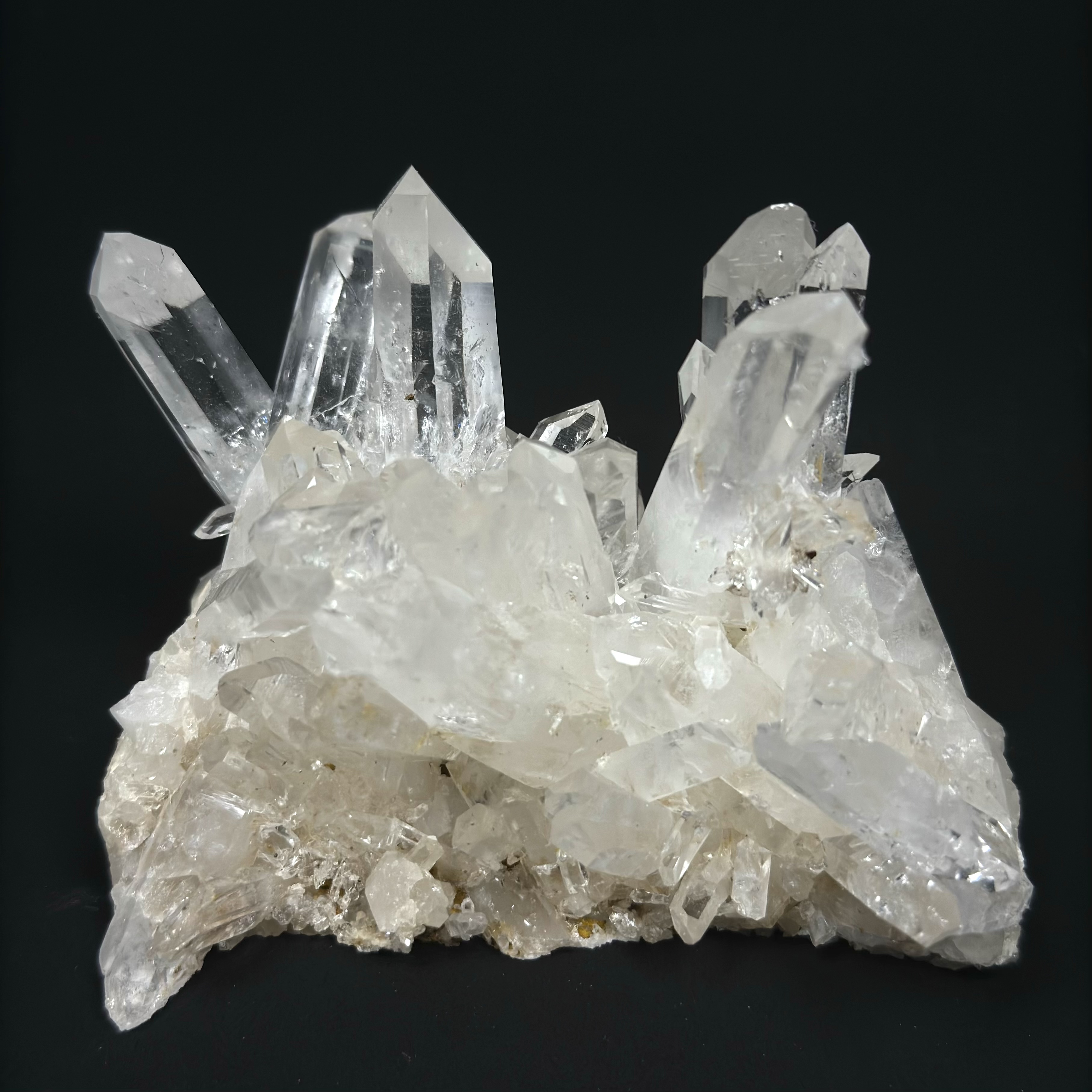 雷姆利亞水晶簇 - Lemurian Quartz Cluster LQ02