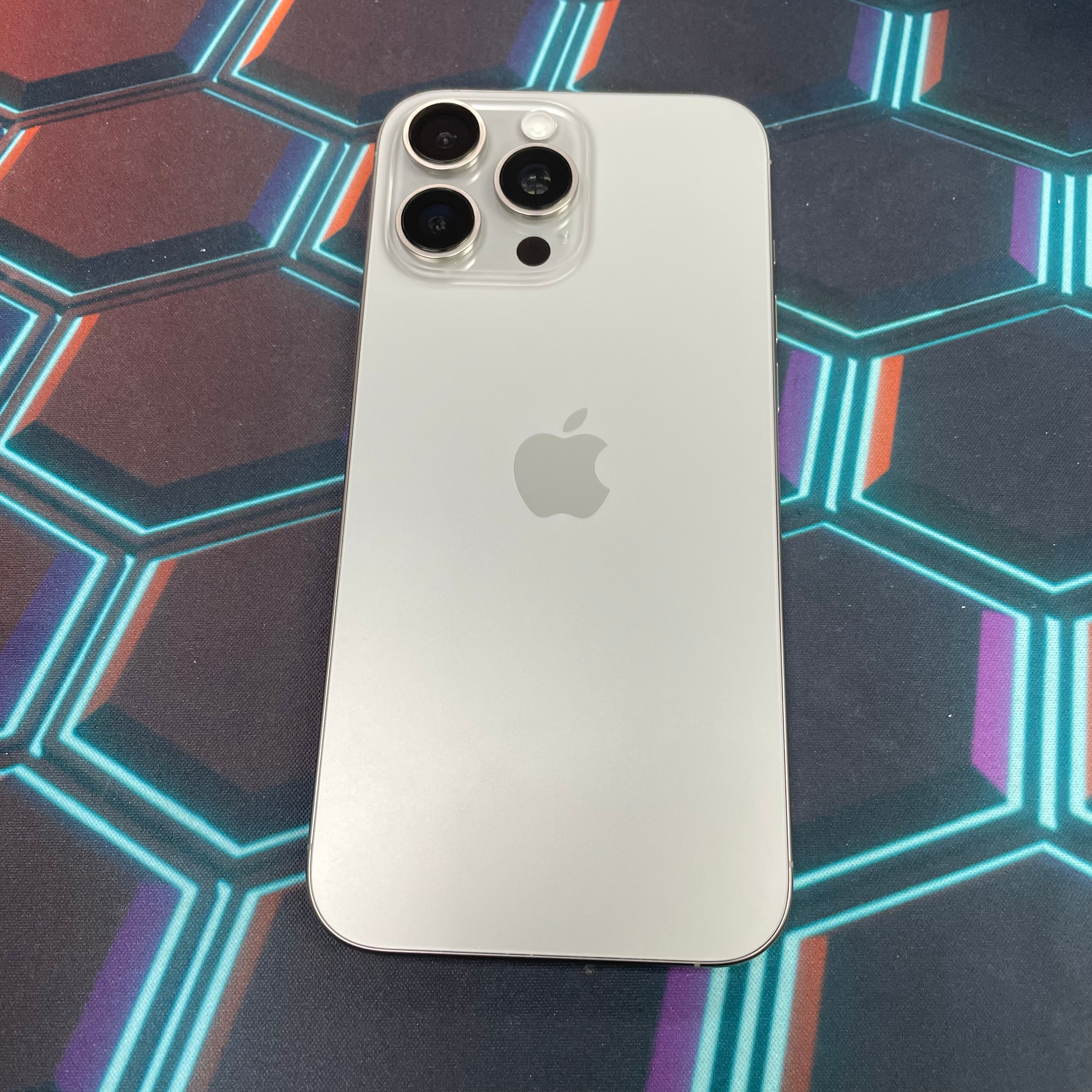 *8172 16 pro max 完美機 512GB 電96 原色 gray