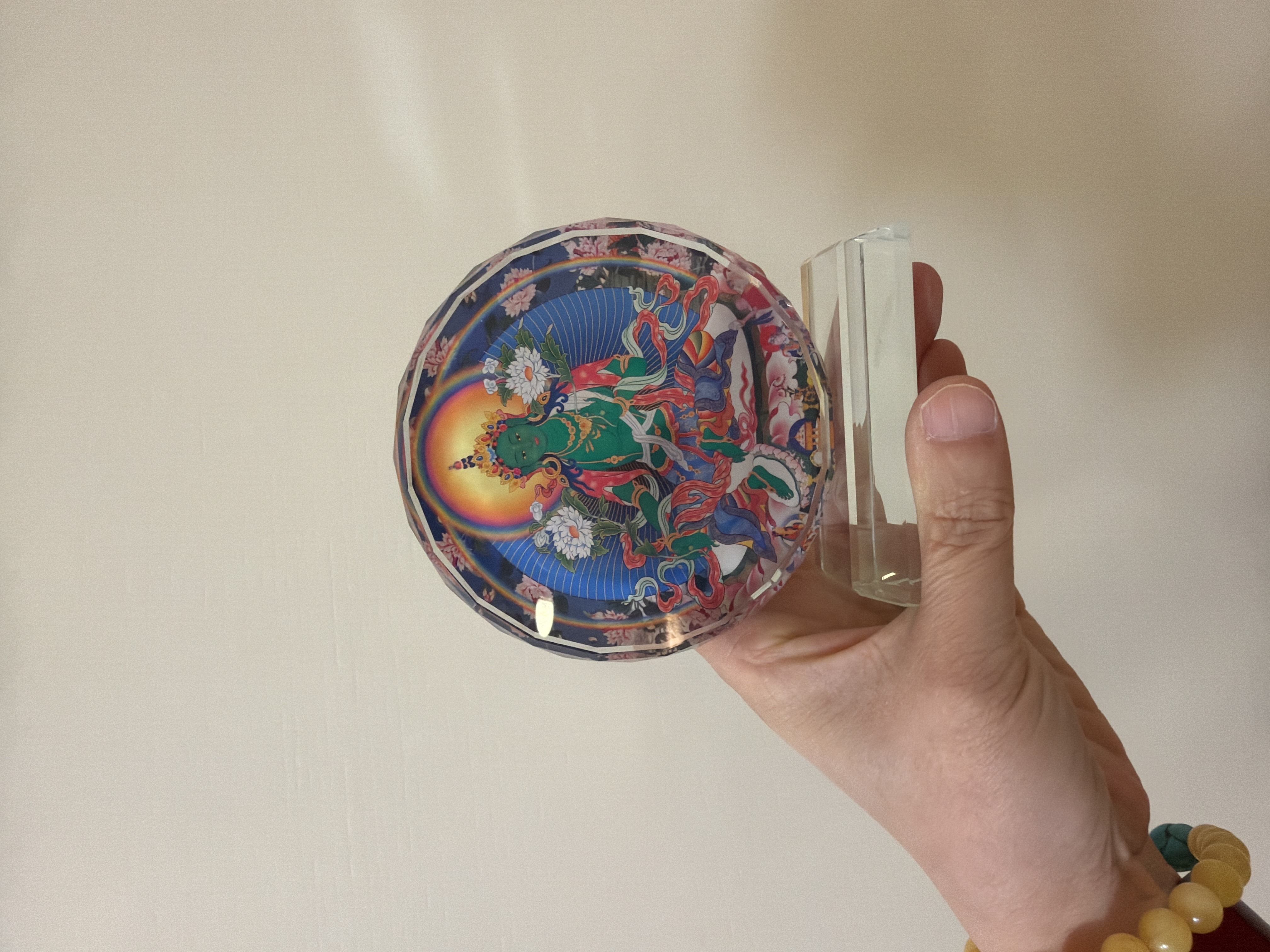 義賣品：綠度母座枱