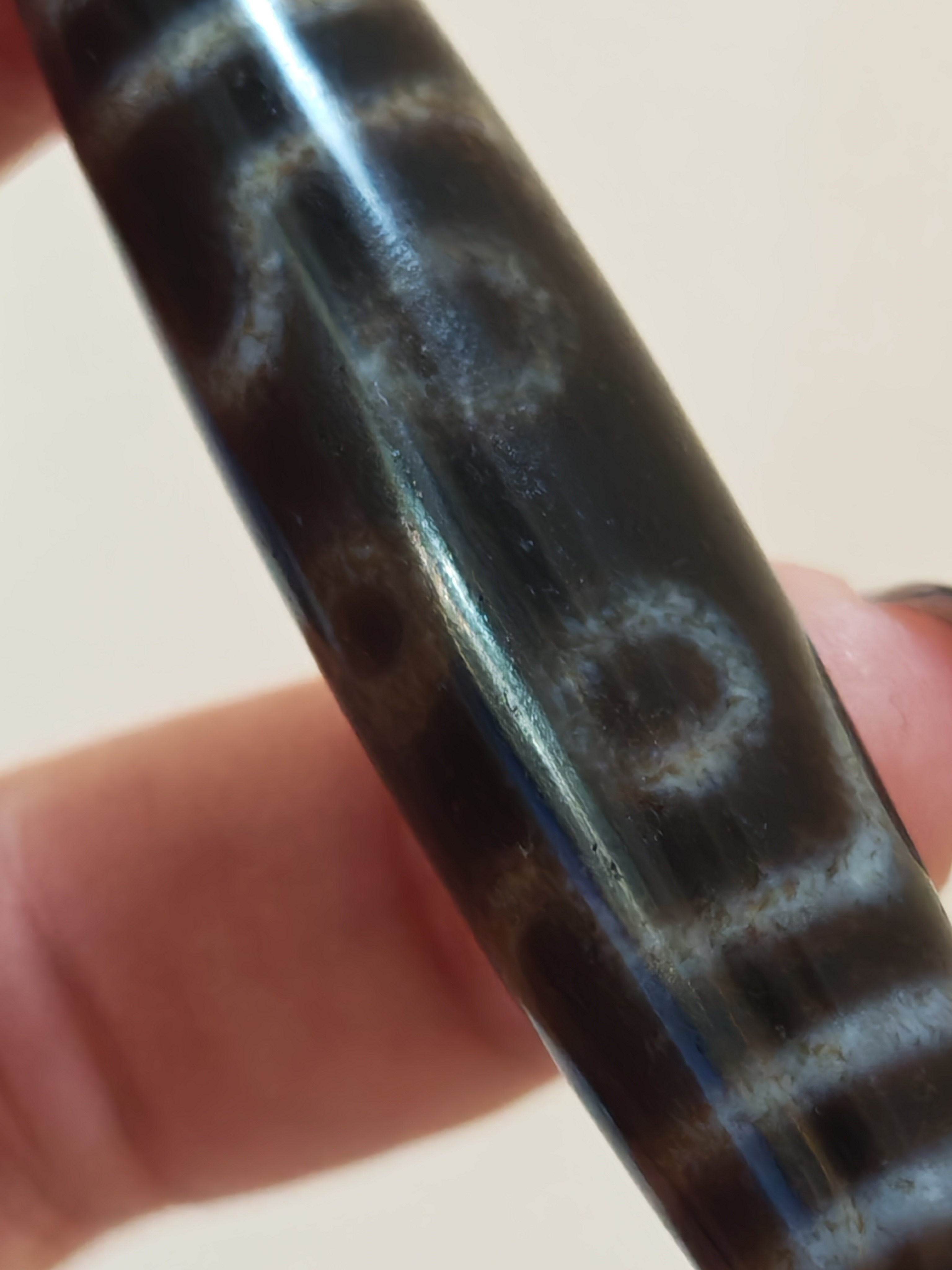 「黑白七眼天珠」26024