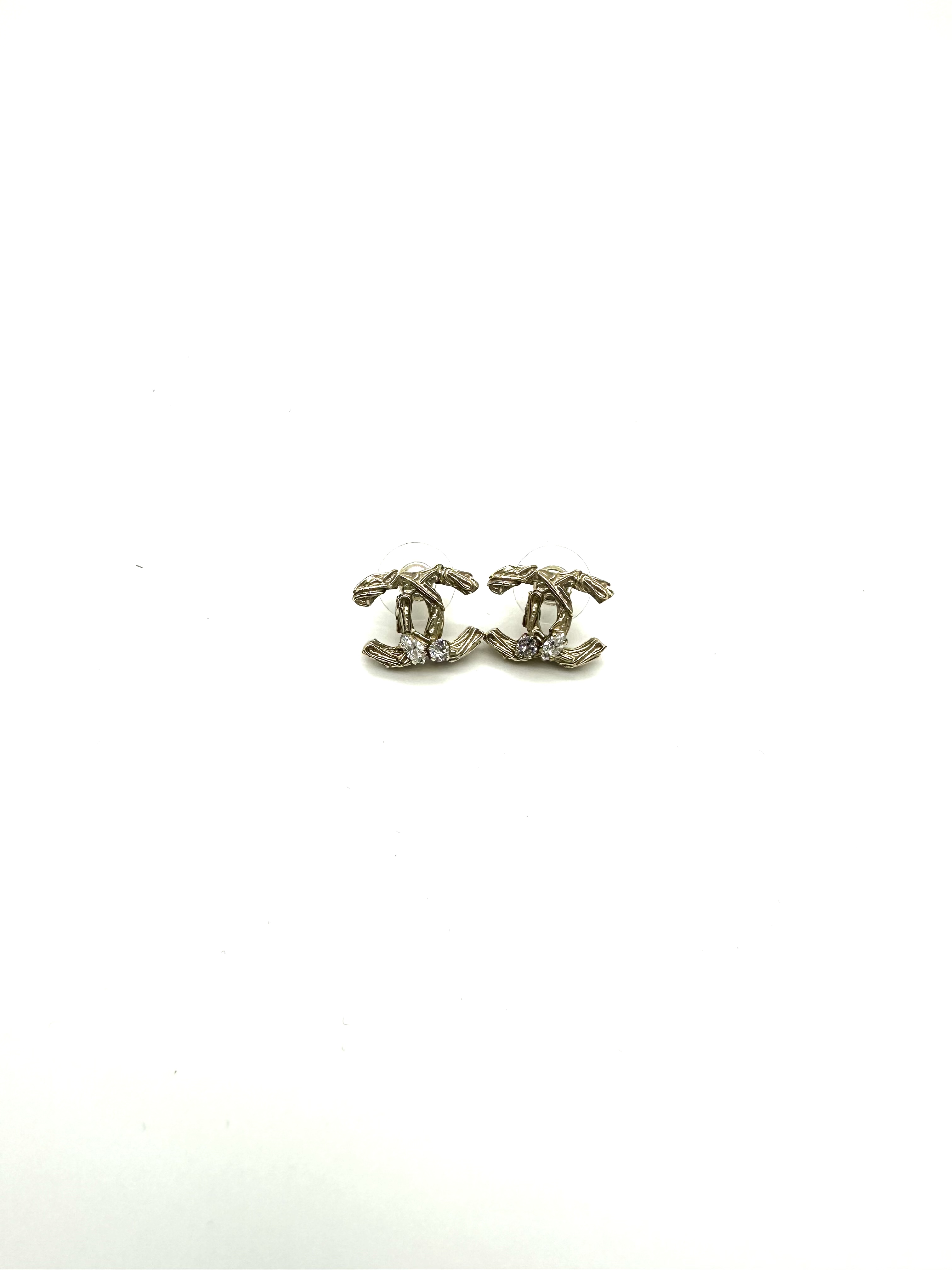 Pre owned-Chanel earrings/ Product Code: 26031804