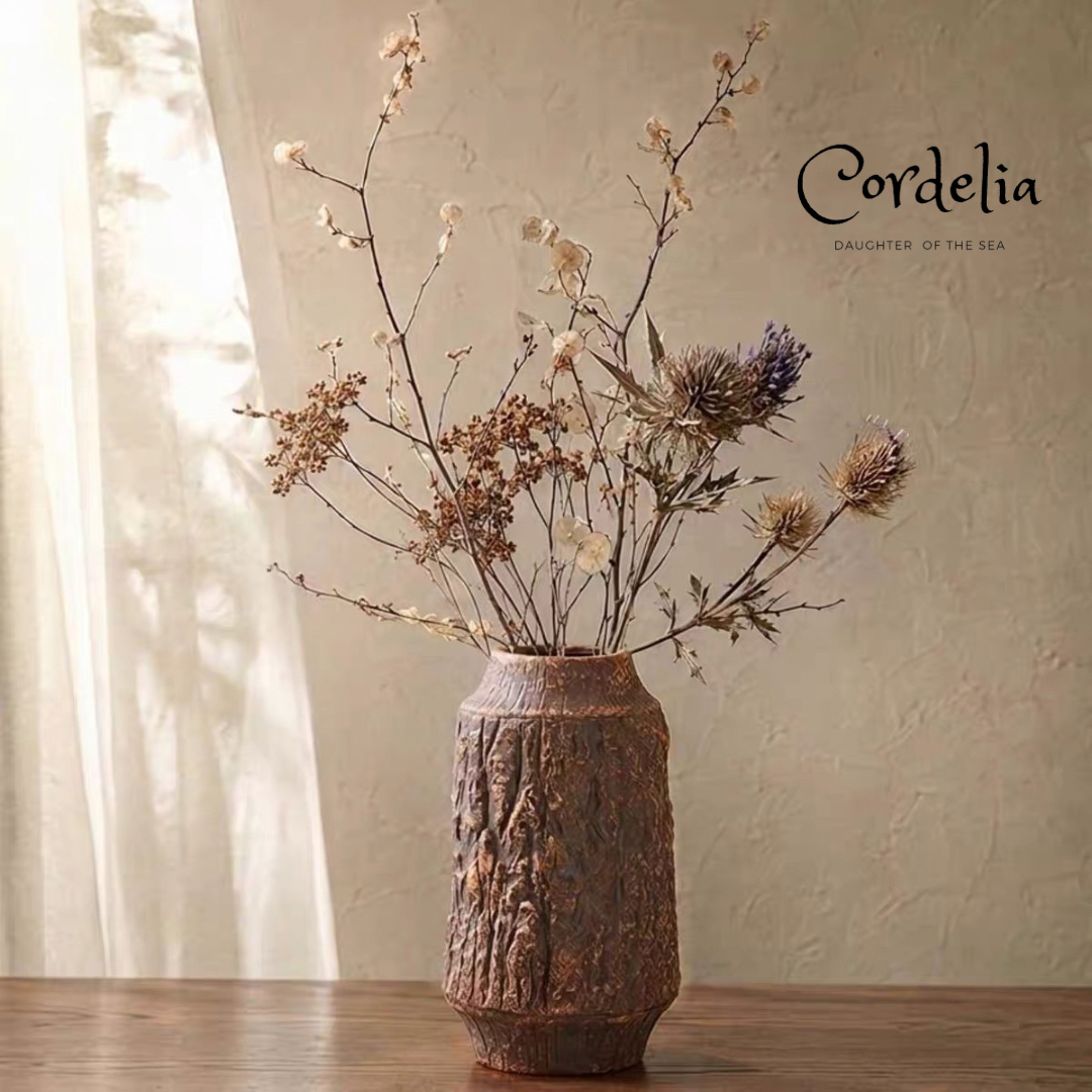 Cordelia 仿樹皮復古花瓶