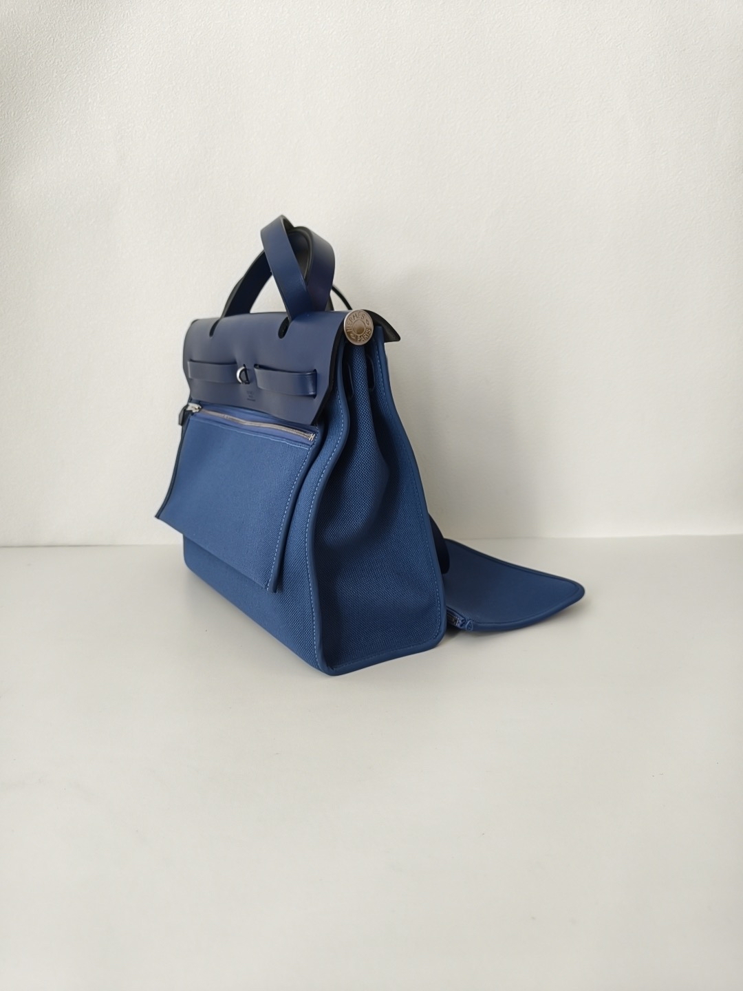 【預訂貨品】Hermes  herbag 31藍色 C刻