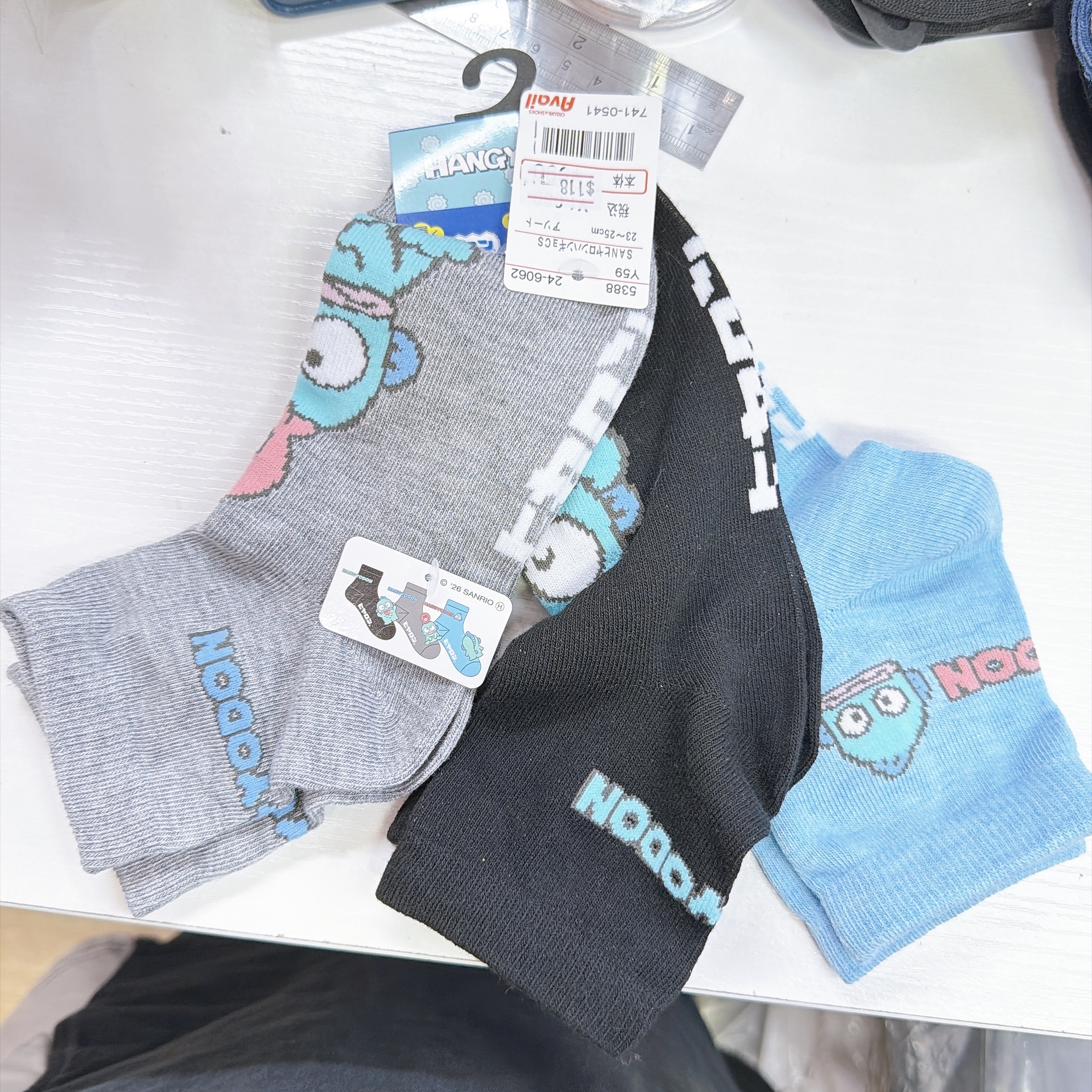 日本直送Sanrio 唐老鴨 23-25cm 短襪/長襪