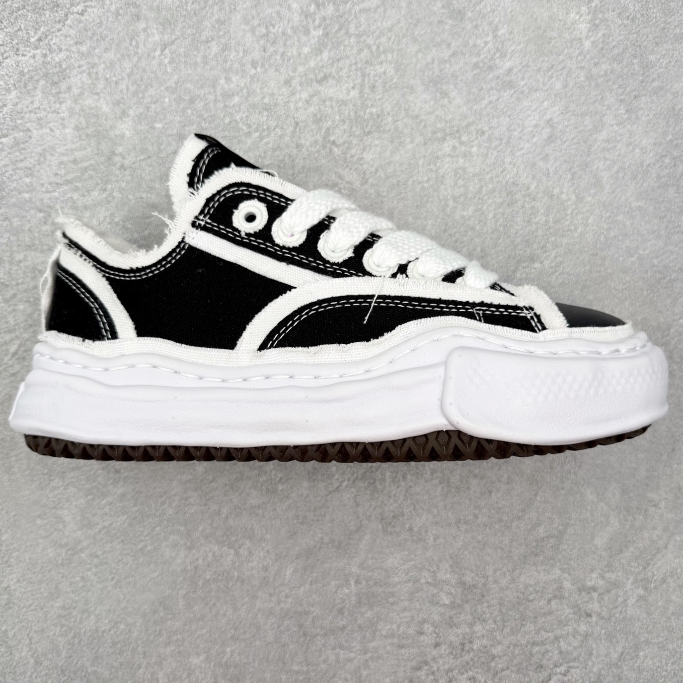 Maison Mihara Yasuhiro MMY "Peterson" OG Sole Canvas Low-top Sneaker