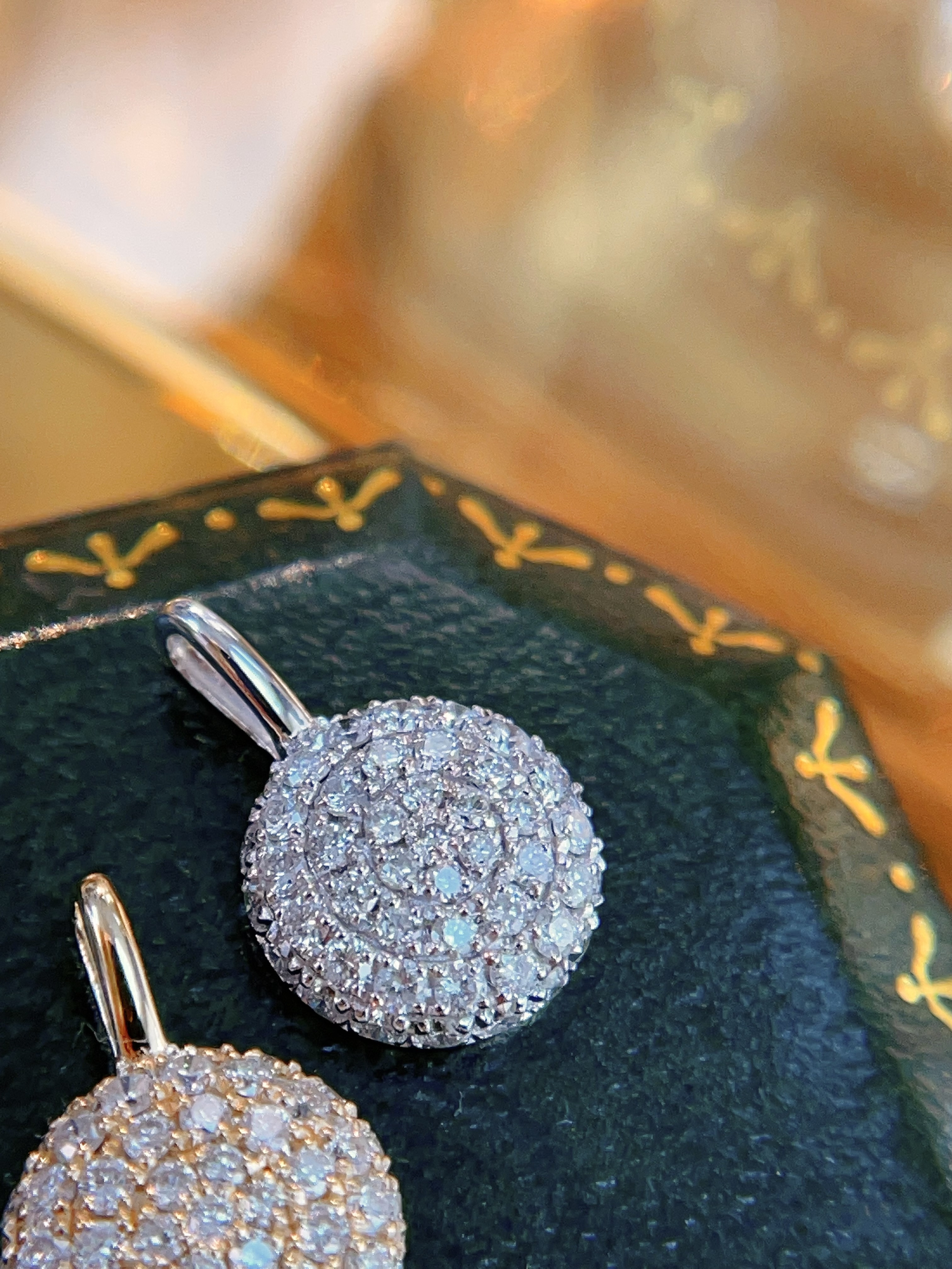 Full diamond circle pendant N382015/382014