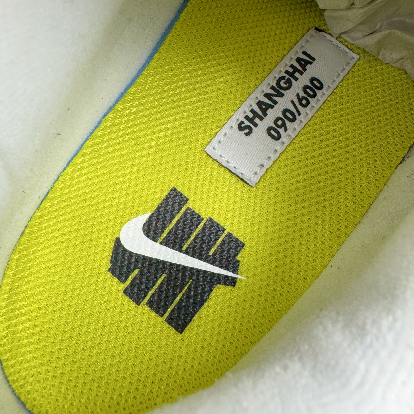 Undefeated x Nike Air Max 95 SP IB4523-002