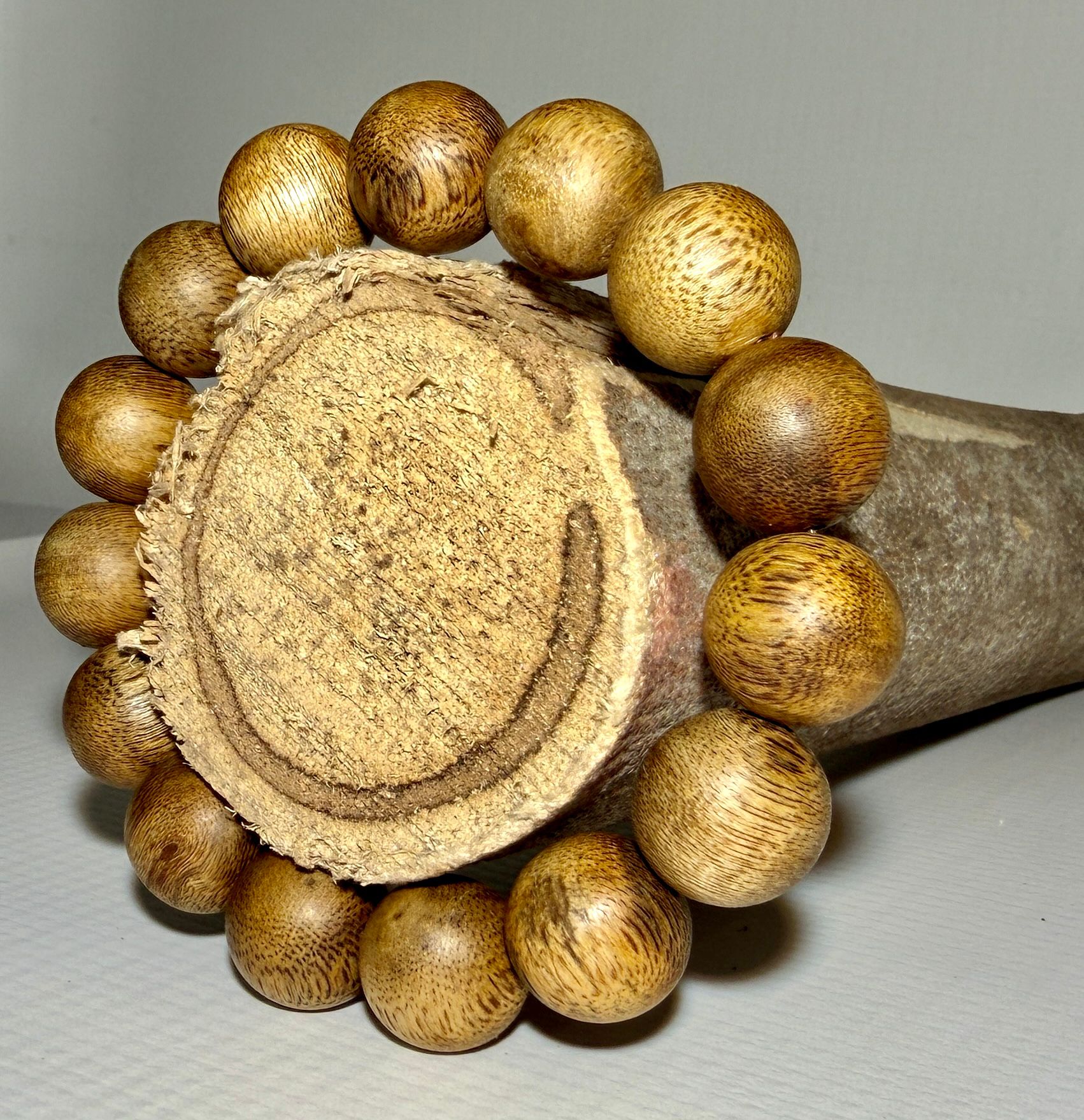 沉香手串 15mm單圈12克 (限香港地區發售及實體店交收) 