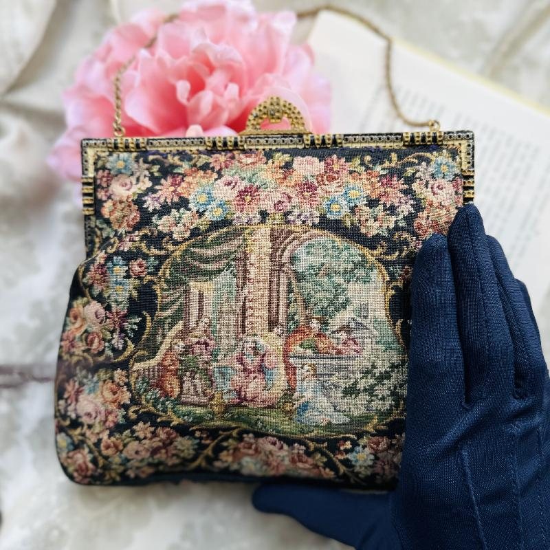 C.a. 1940s Floral & Garden Scenery Tapestry Handbag with Enamel Frame and Champagne Lining (MT2029)