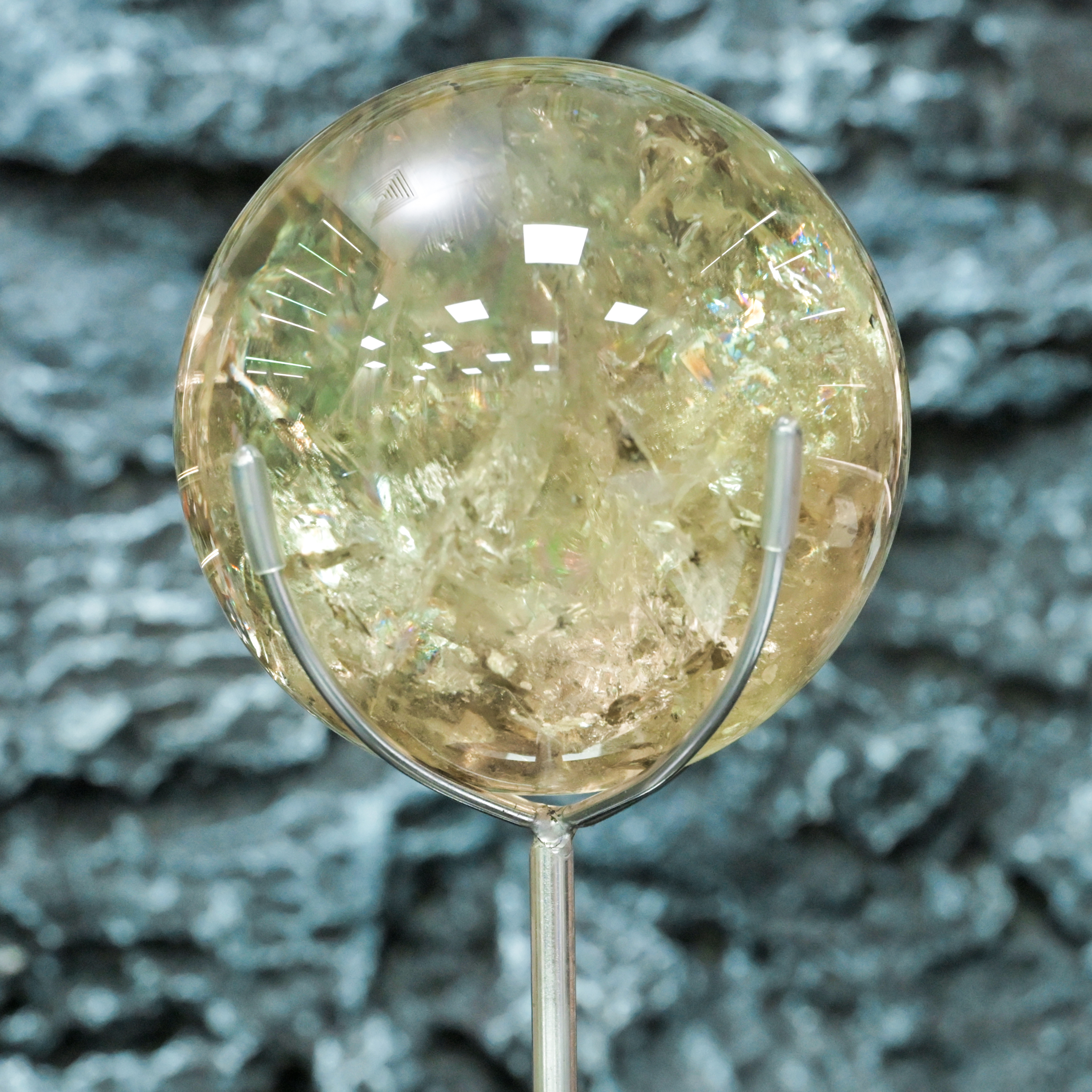 巨型黃水晶球｜內藏萬年冰封・立體金色金字塔｜重量級鎮宅招財風水重器｜#202610019