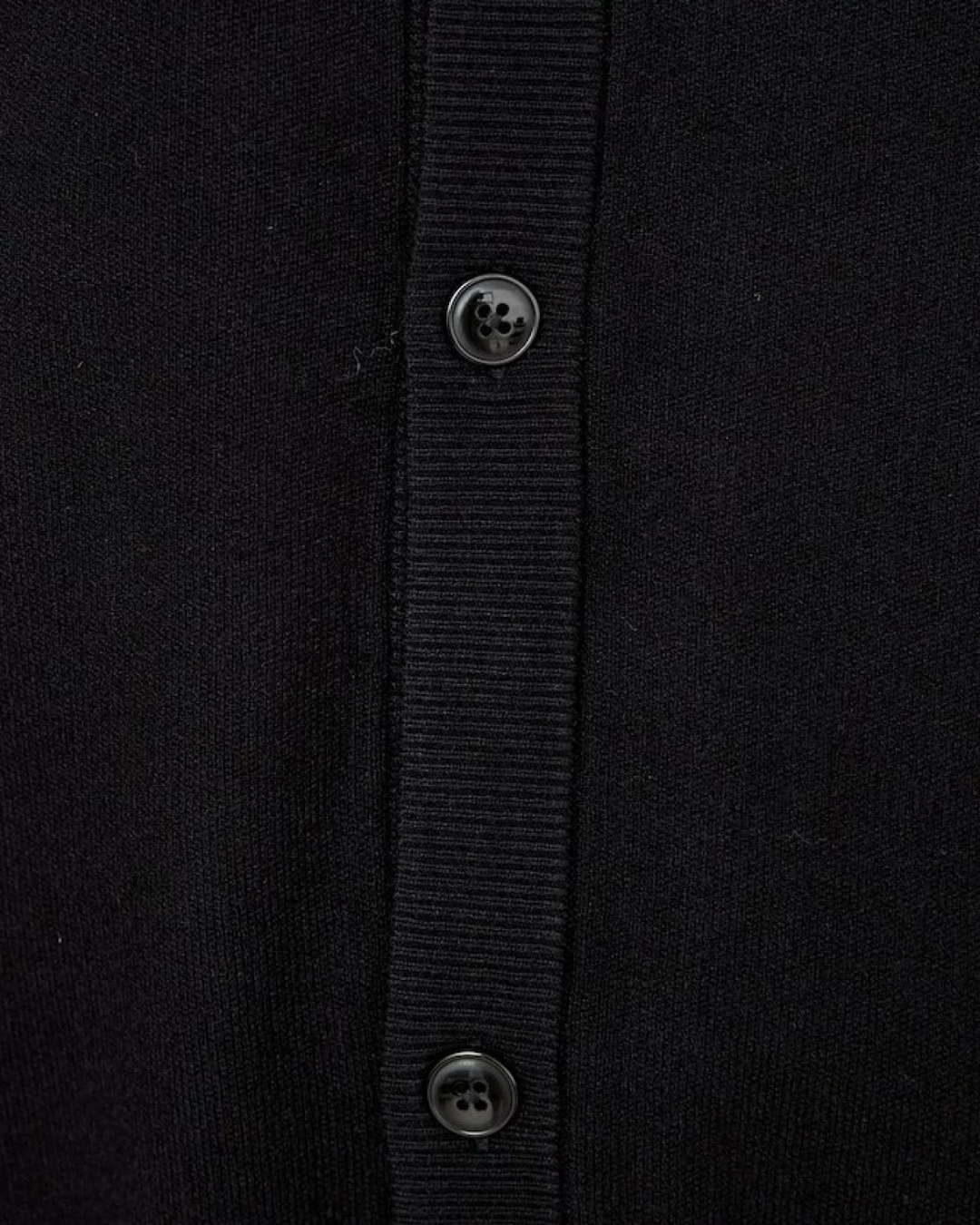 日本代購【 2026新產品 日本直送  MARY QUANT × PUBLUX 限量別注 男女通用 標誌撞色圓領針織冷衫外套 Unisex Bespoke Logo Crew Neck Knit Cardigan 】