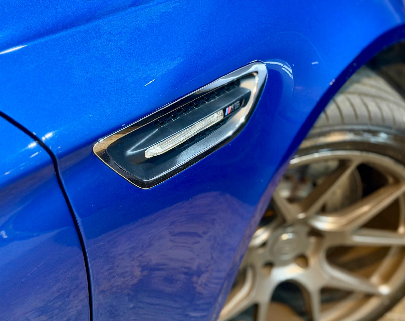 B.M.W. M5 Saloon (F10) 2012