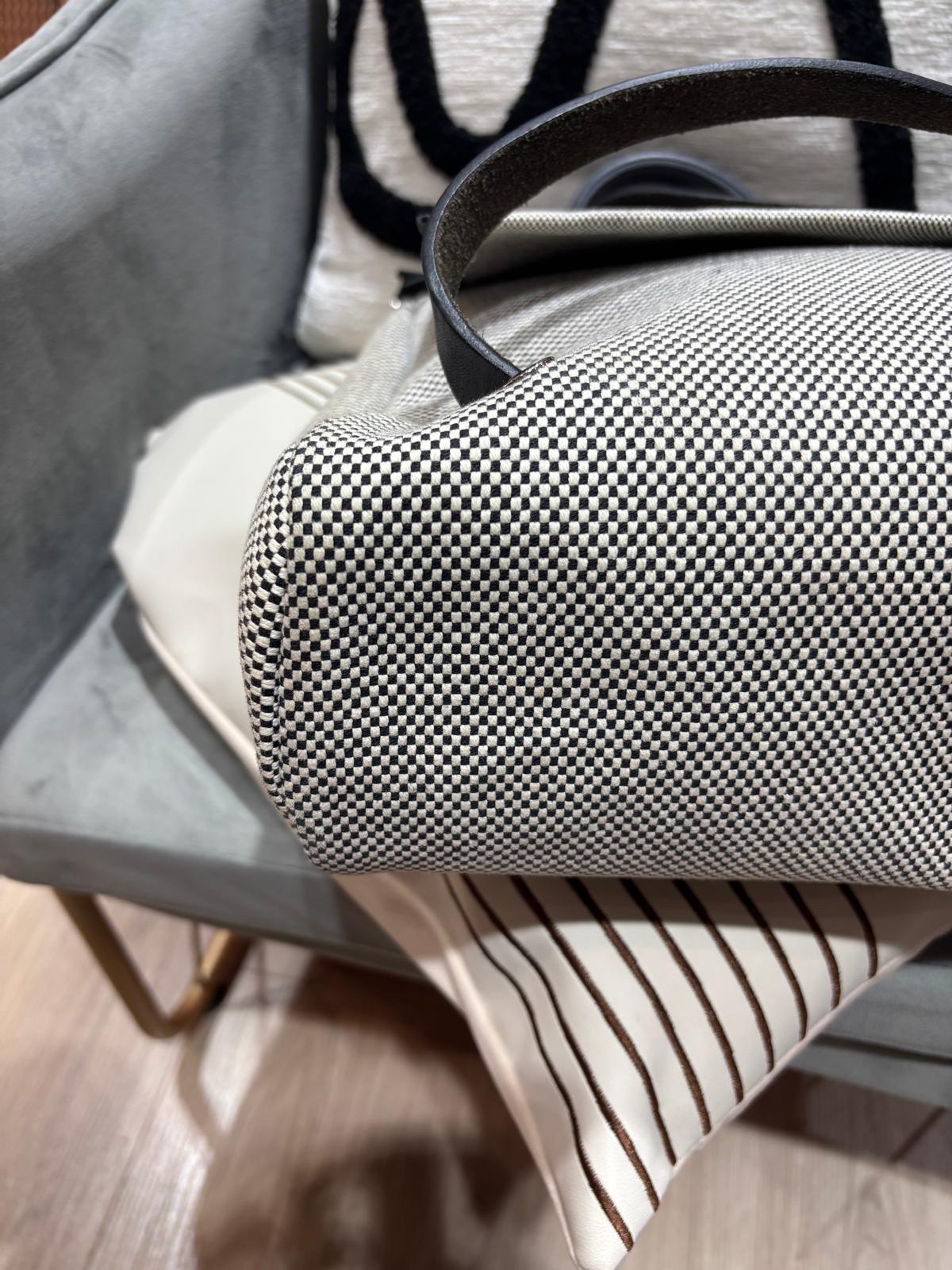 HERMES Herbag backpack Stamp Z Backpack 黑白熊貓