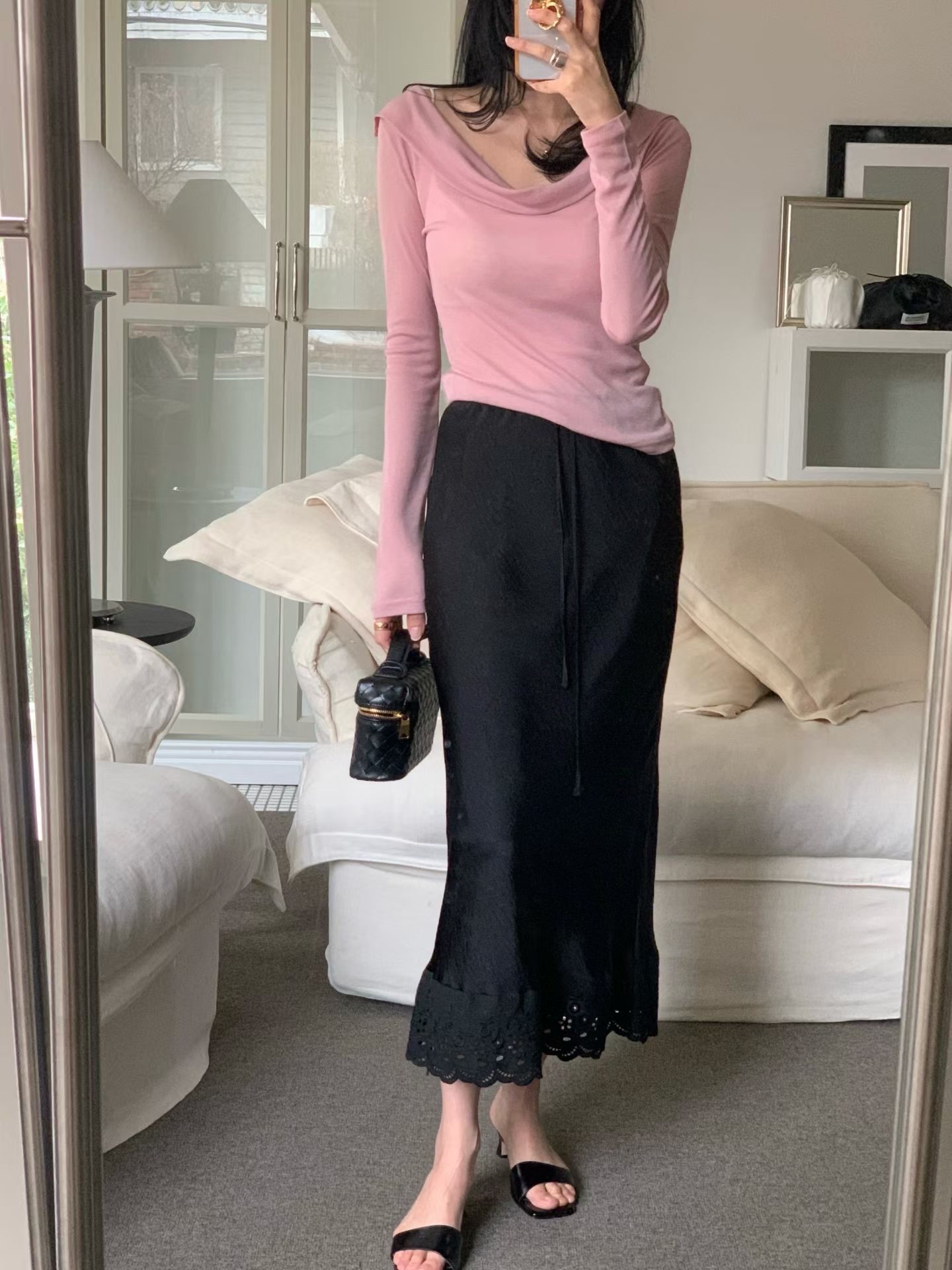 Embossed satin lace long skirt