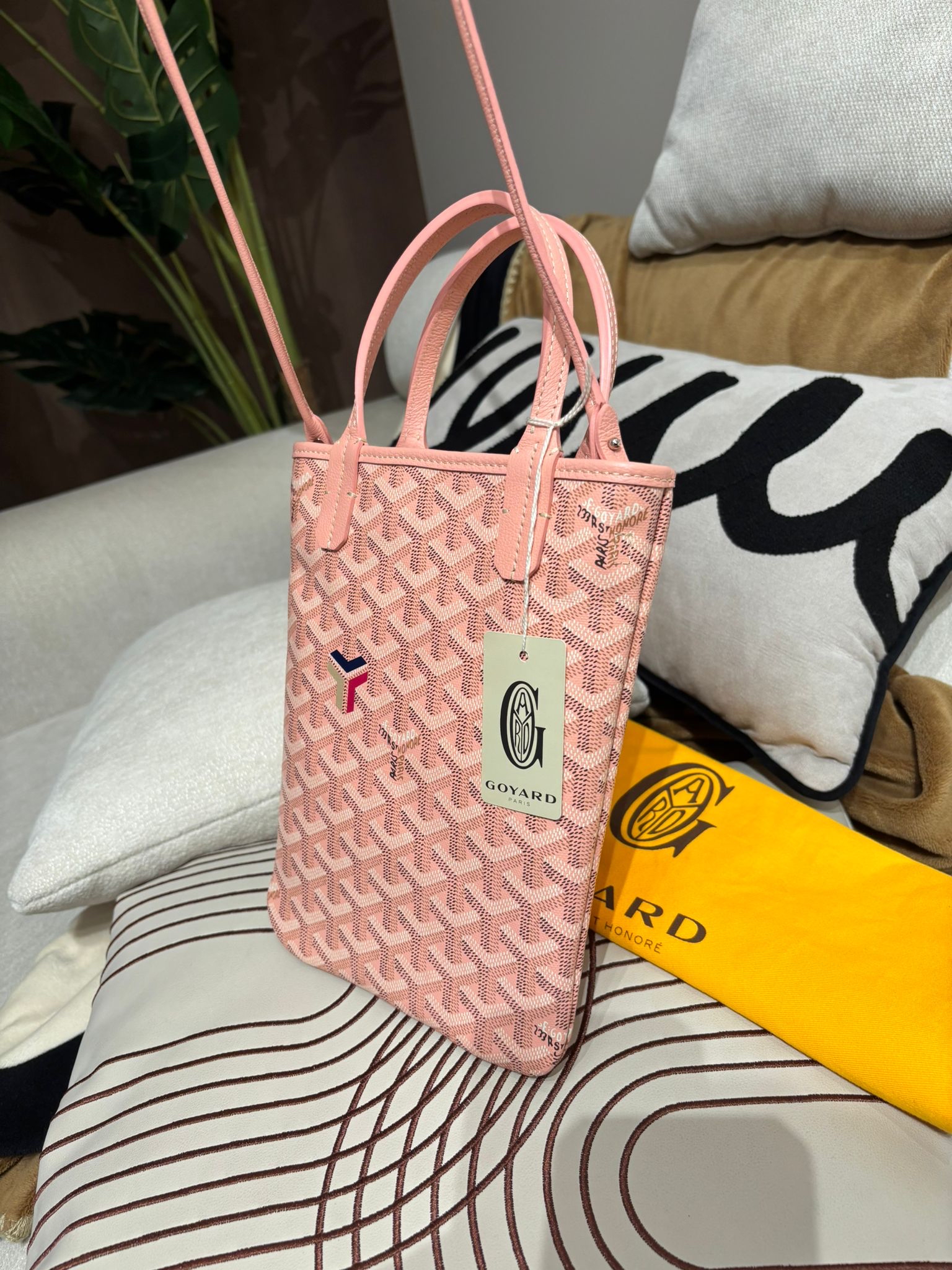 全新 GOYARD POITIERS CLAIRE VOIE 限量版粉灰色 satchel limited edition 100%Authentic ,全新未使用品 ✅tap ✅dust bag