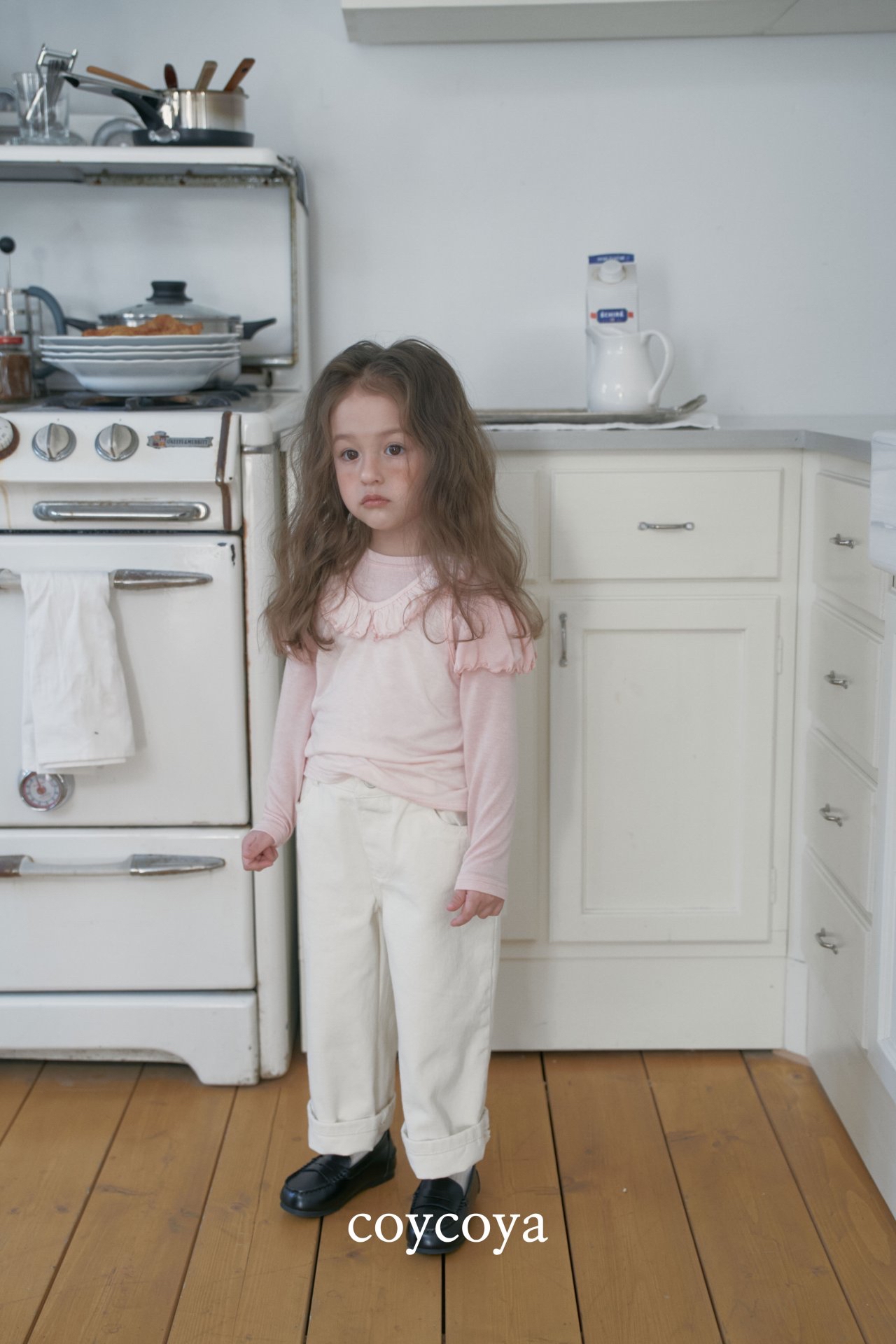 🌸預訂 韓國直送🌸🇰🇷COYCOYA兩色皺褶荷葉邊V領背心