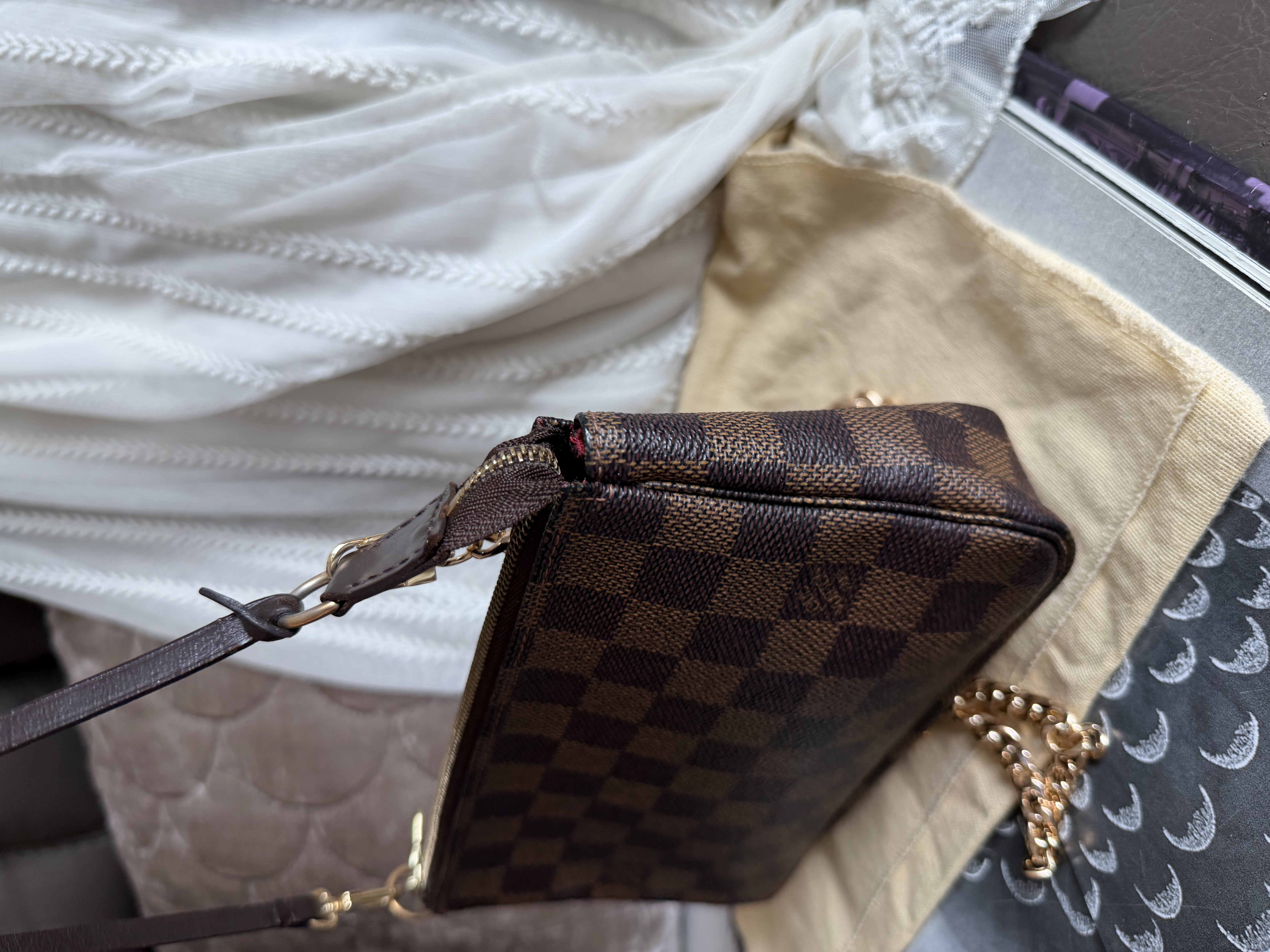 Louis Vuitton Damier Ebène Canvas Pochette Accessoires 