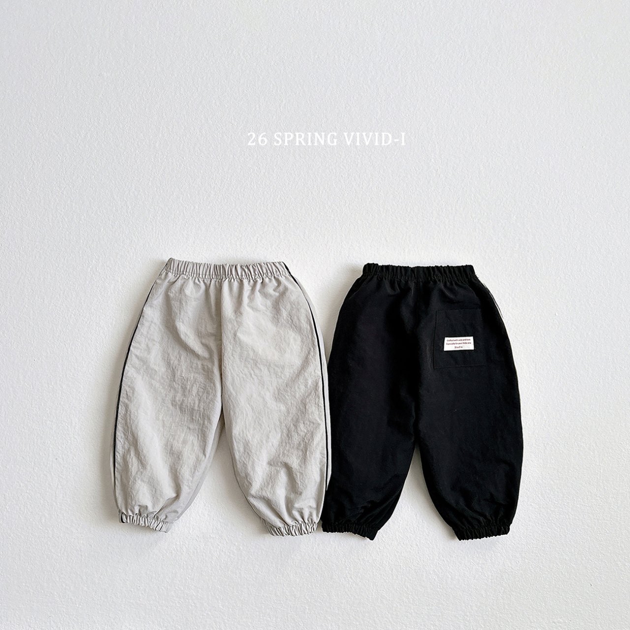 🌸預訂 韓國直送🌸🇰🇷VIVIDI兩色標籤口袋防風寬鬆束腳褲