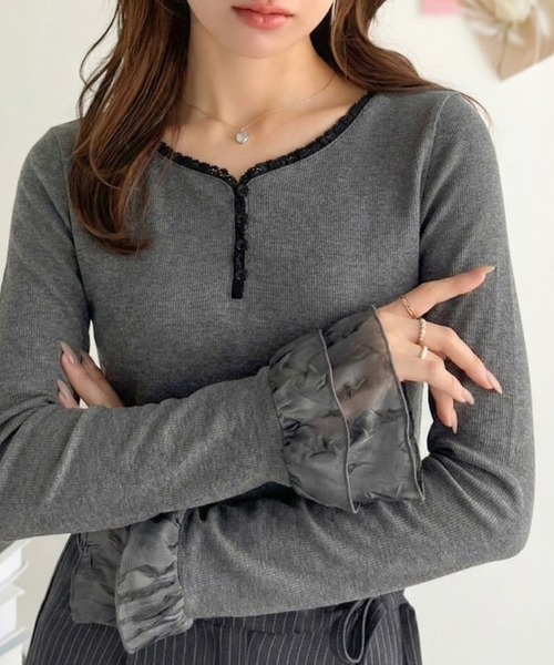 🇯🇵 mily bilet 荷葉邊蕾絲亨利領上衣